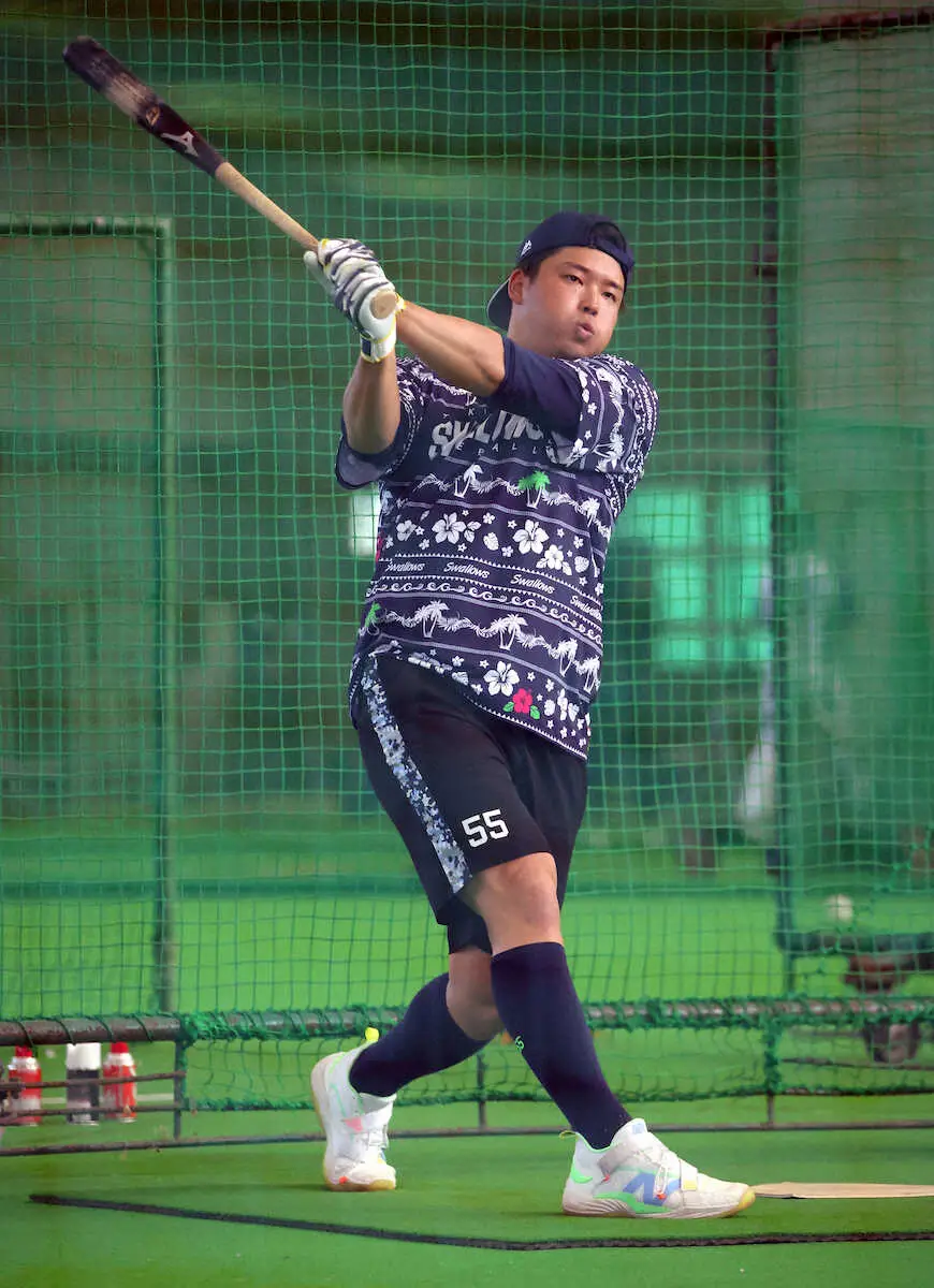 【画像・写真】ヤクルト・村上　16日にも屋外フリー打撃再開へ　左臀部の張りで別メニュー調整