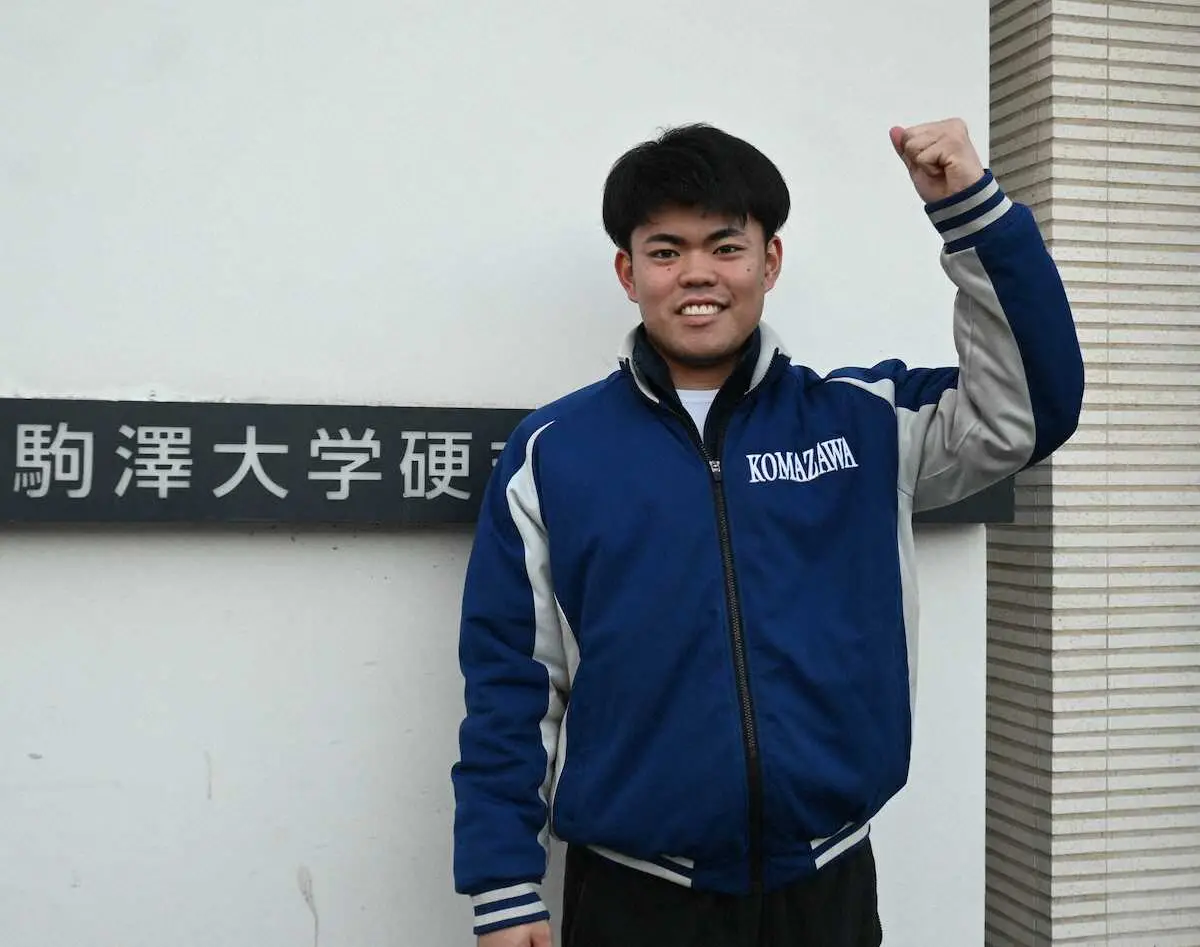 【画像・写真】沖縄尚学外野手・知花が駒大入寮　同リーグ中大進学の東恩納に対抗心「絶対に負けたくない」