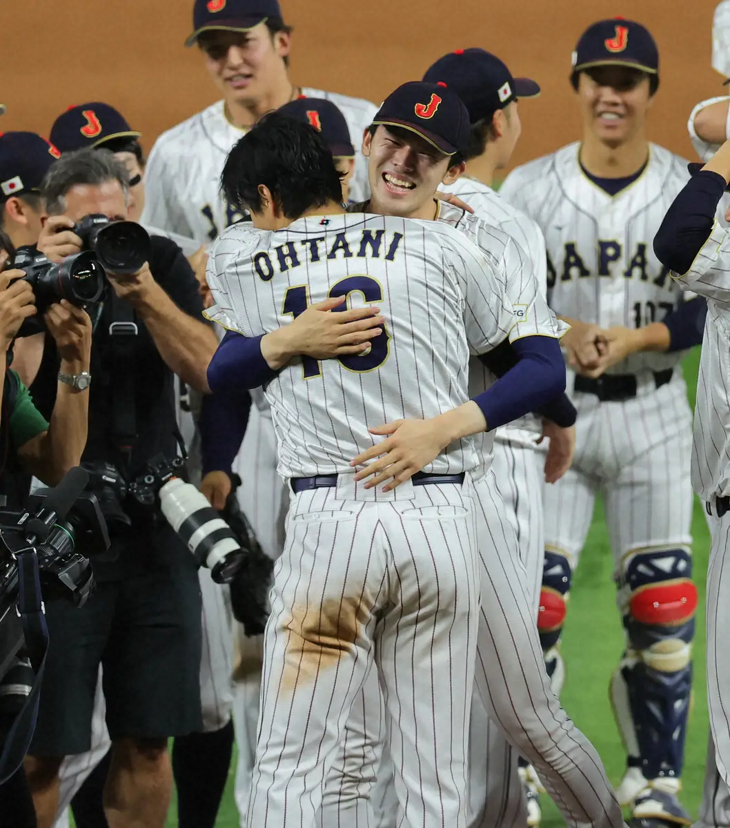 【画像・写真】ロッテ・朗希　ドジャース・大谷の結婚に言及「年下なので控えめに」　同郷＆WBCで共闘