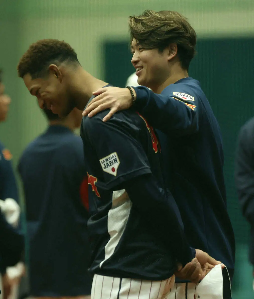 【画像・写真】侍J公式練習　4番・村上　WBCで4番「やり続けられなかった」悔しさ晴らす　「11月選ばれるように」