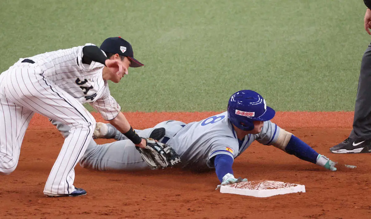 【画像・写真】【侍ジャパン】万波「レーザービーム」で場内どよめき　リクエストでセーフ覆るも「万波の肩」トレンド入り