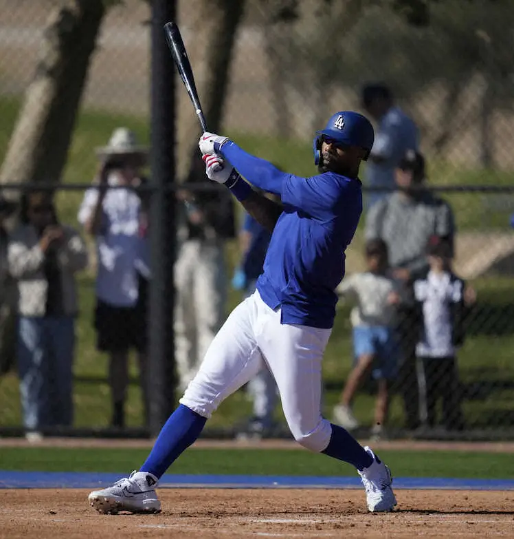 【画像・写真】大谷翔平　ベテラン外野手ヘイワードを「センパイ」呼び　大谷と同い年右腕は「本当にうまく英語を話す」