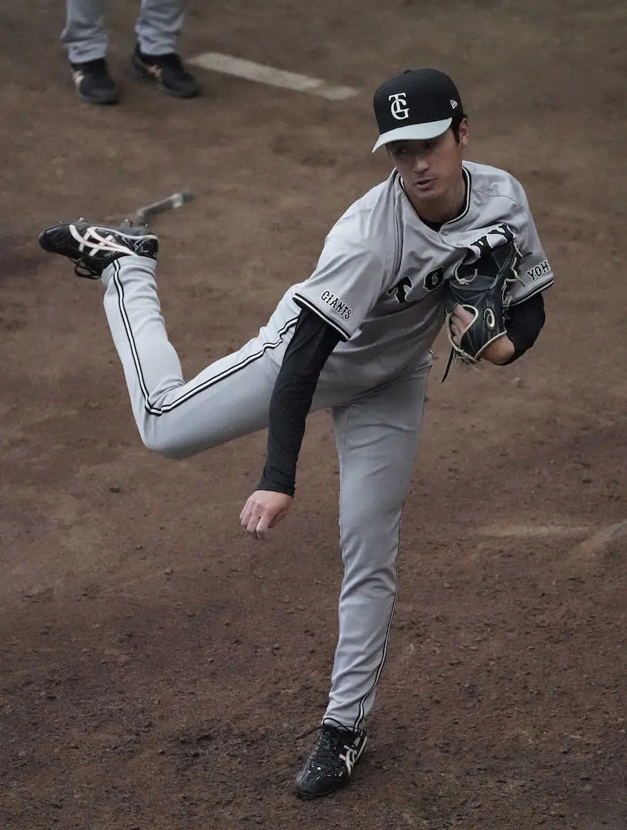 【画像・写真】巨人ドラ1・西舘　シート打撃で12人から4K「数値的にもよかった。空振りも取れた」