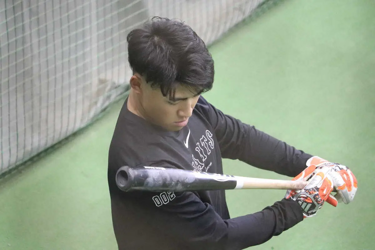 【画像・写真】巨人・中田歩夢　支配下初日は休日返上でマシン打撃　「ここで満足していたらそれくらいの選手にしか」