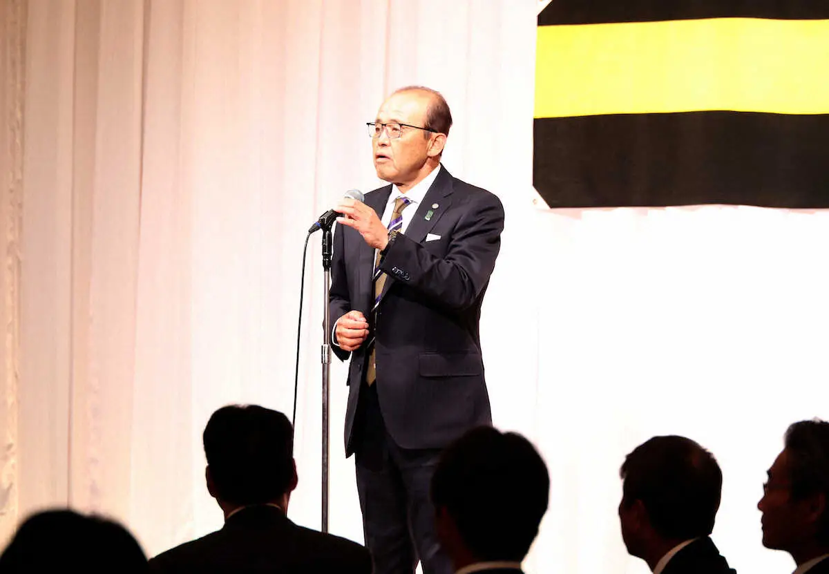 【画像・写真】【阪神・岡田監督語録】両右腕に対する絶対的な信頼感「青柳、西に関しては絶対プラスやわな」
