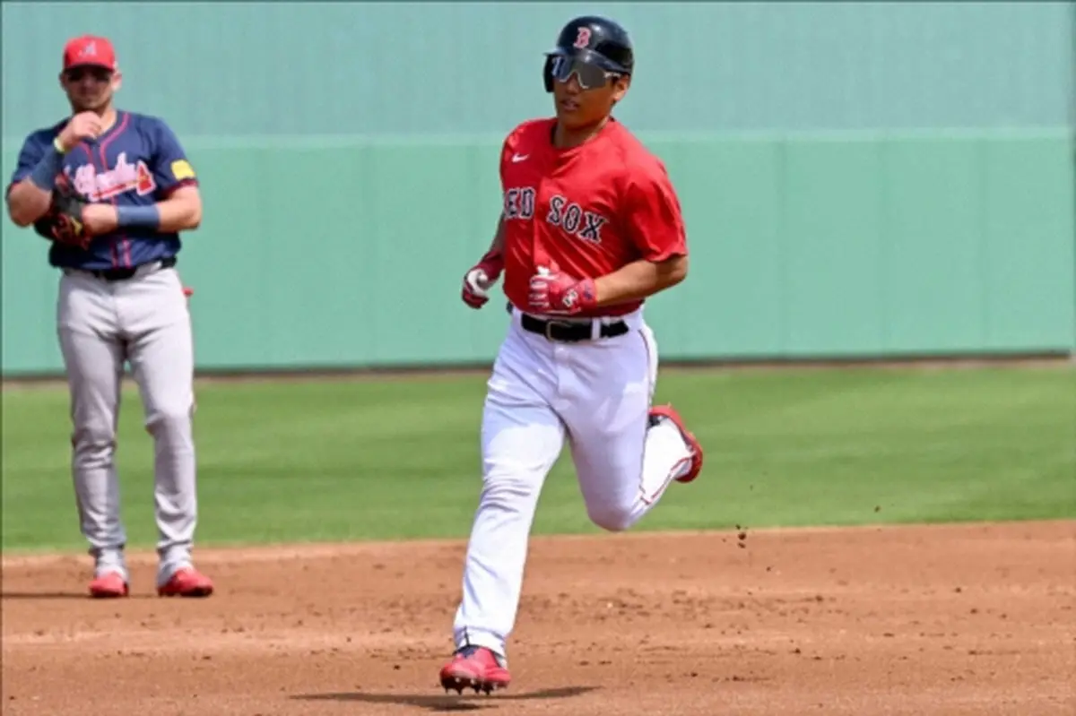 【画像・写真】オープン戦1号本塁打を放ったレッドソックス・吉田(ロイター)