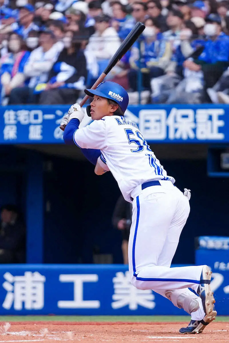 【画像・写真】DeNA・梶原　逆方向へ2戦連発　ギータに教わりカジータ猛アピ「開幕スタメン諦めていない」