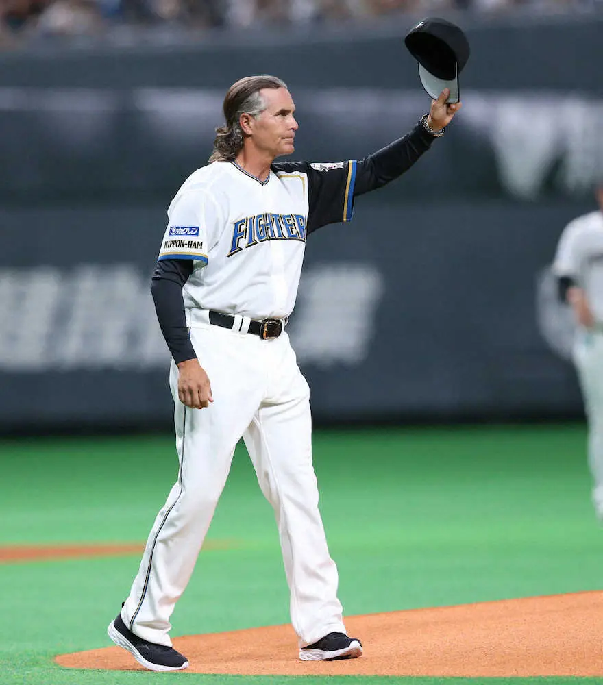 【画像・写真】ヒルマン元監督