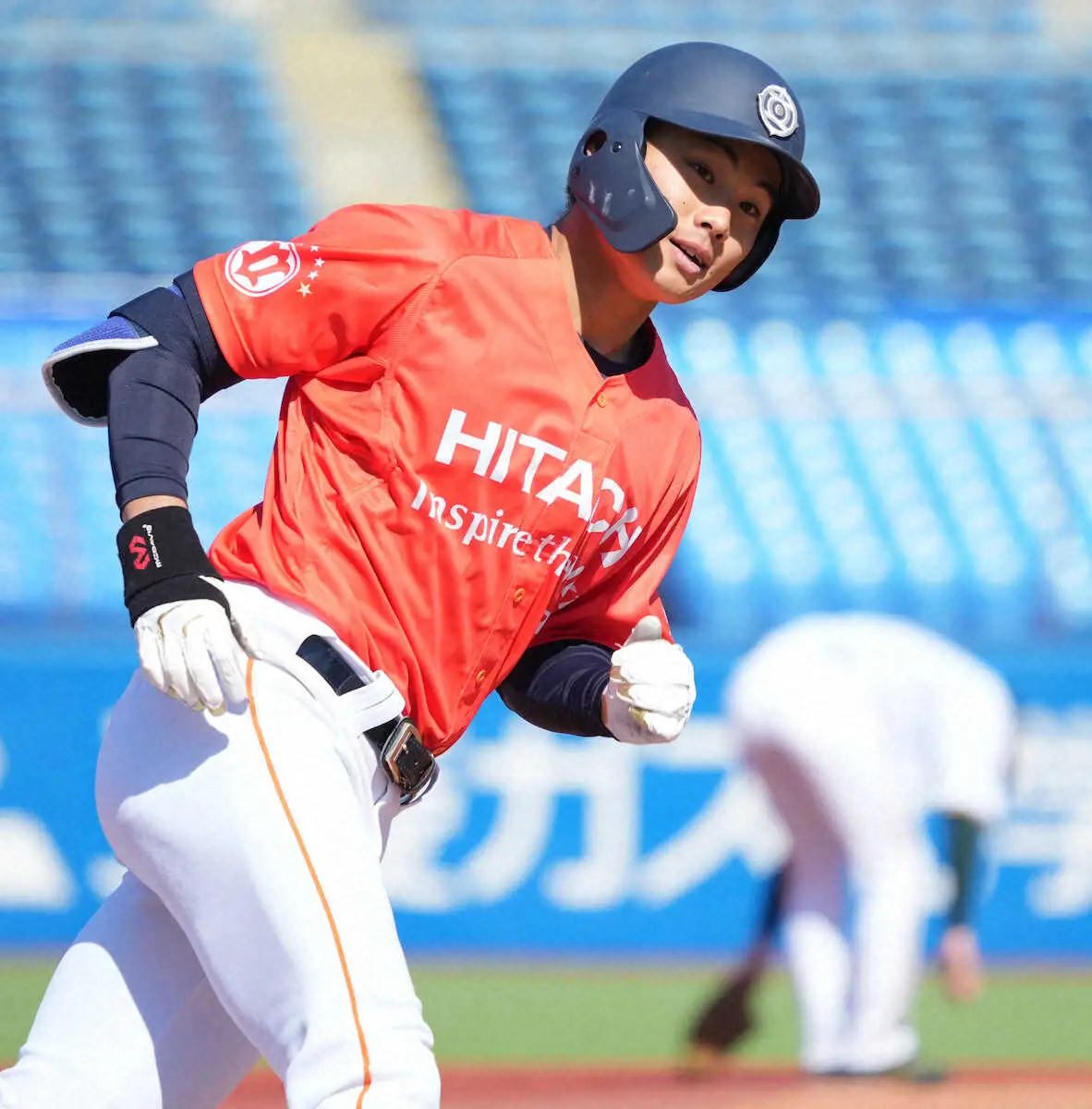 【画像・写真】日立製作所のルーキー・吉川海斗が大暴れ　先頭打者弾含む3安打1打点