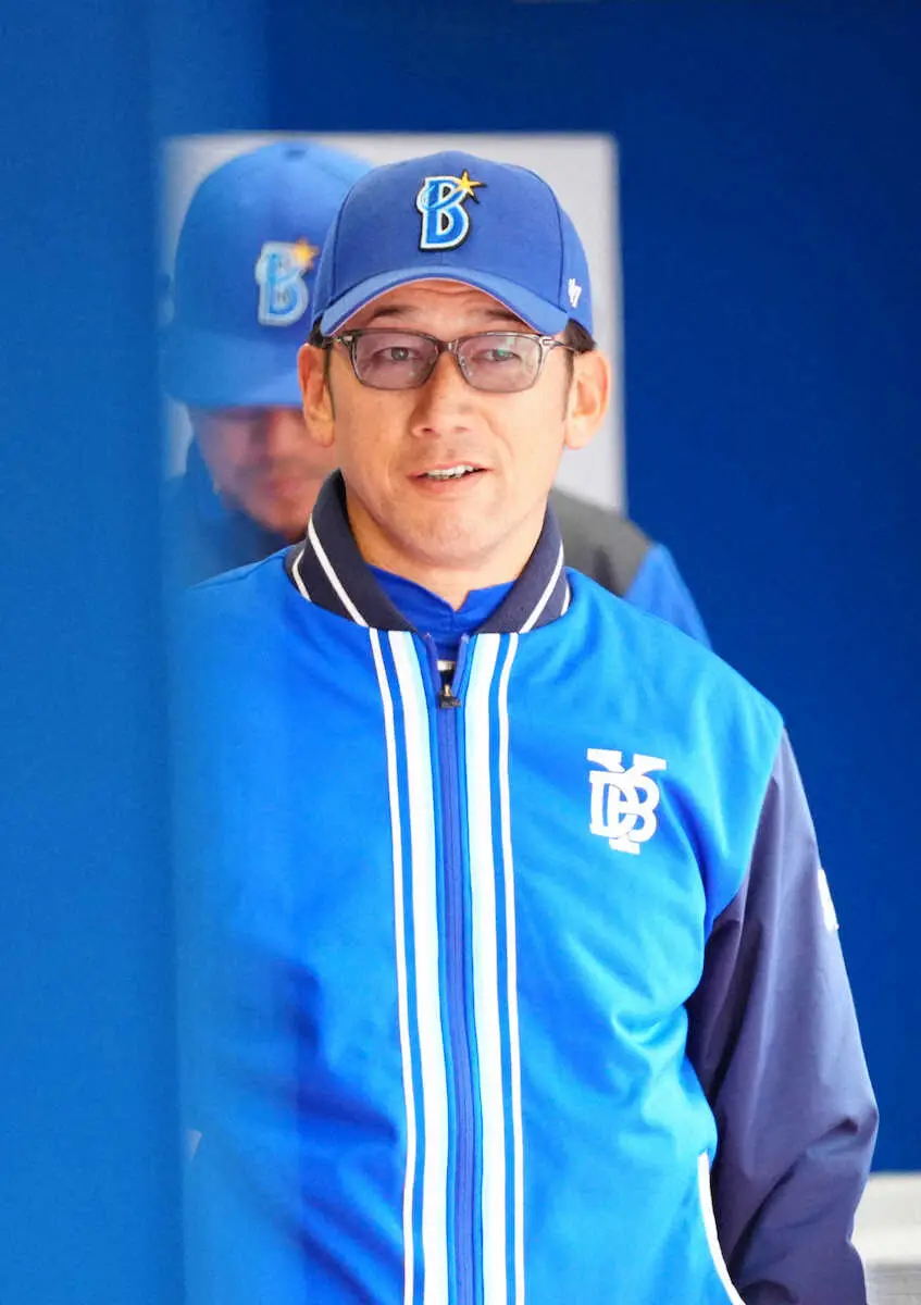 【画像・写真】DeNA・三浦監督　ドラ1・度会の開幕スタメン「近づいているのは確か」