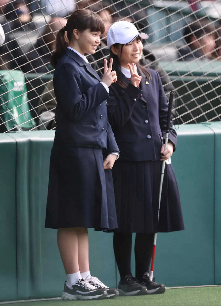 【画像・写真】白杖手に司会台　よどみなく開会式進行させた岐阜北・古田桃香さん「生まれてきてよかった」