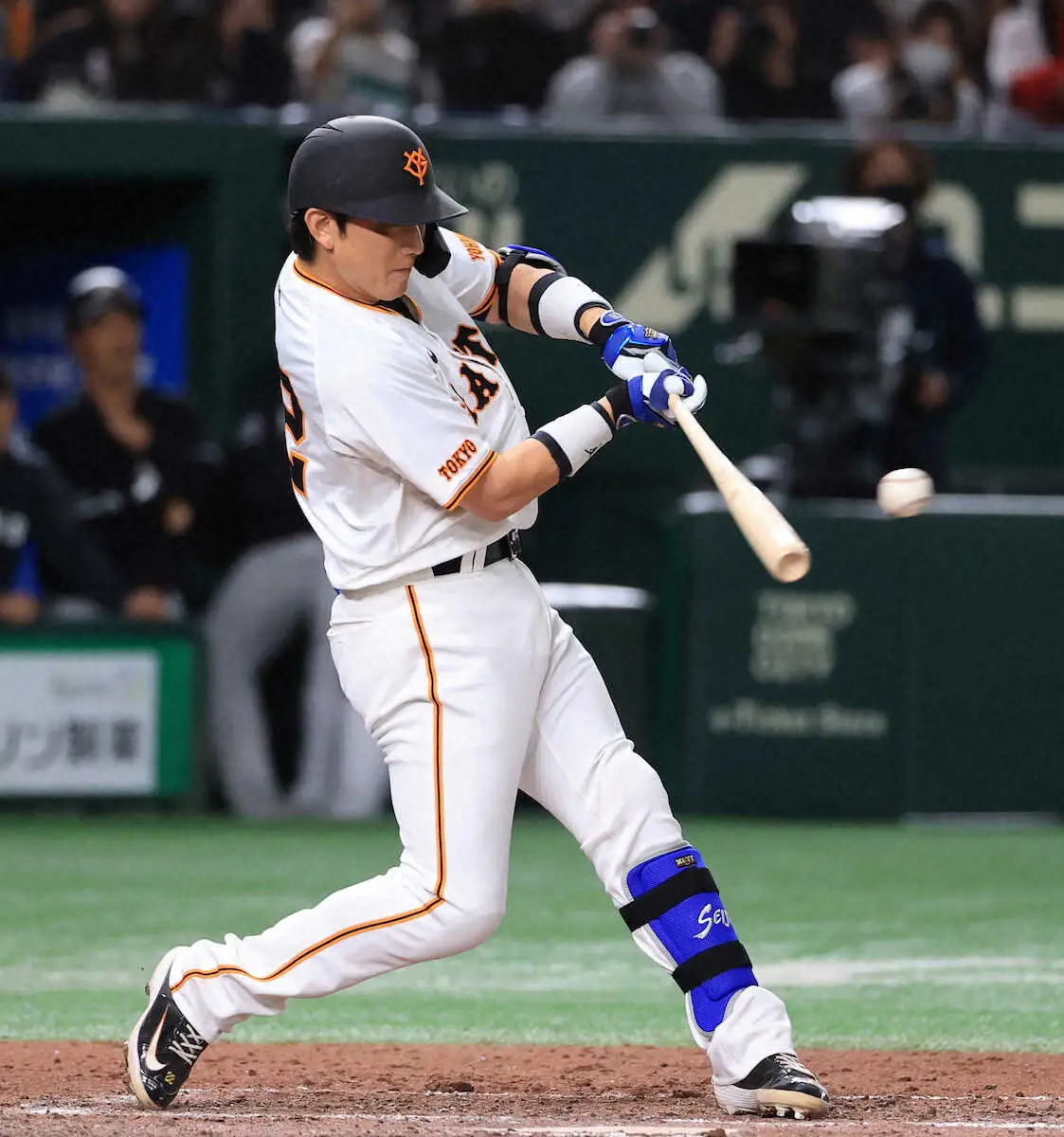 【画像・写真】巨人・小林誠司がサヨナラ呼ぶ代打同点打！阿部監督「5割バッターですから」　ドラ4泉口が決めた