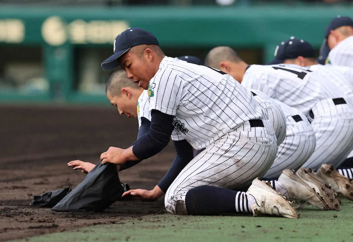 【画像・写真】【センバツ】別海・中道主将　好機に三ゴロに倒れ「本当に悔しい。もう1度戻ってきたい」