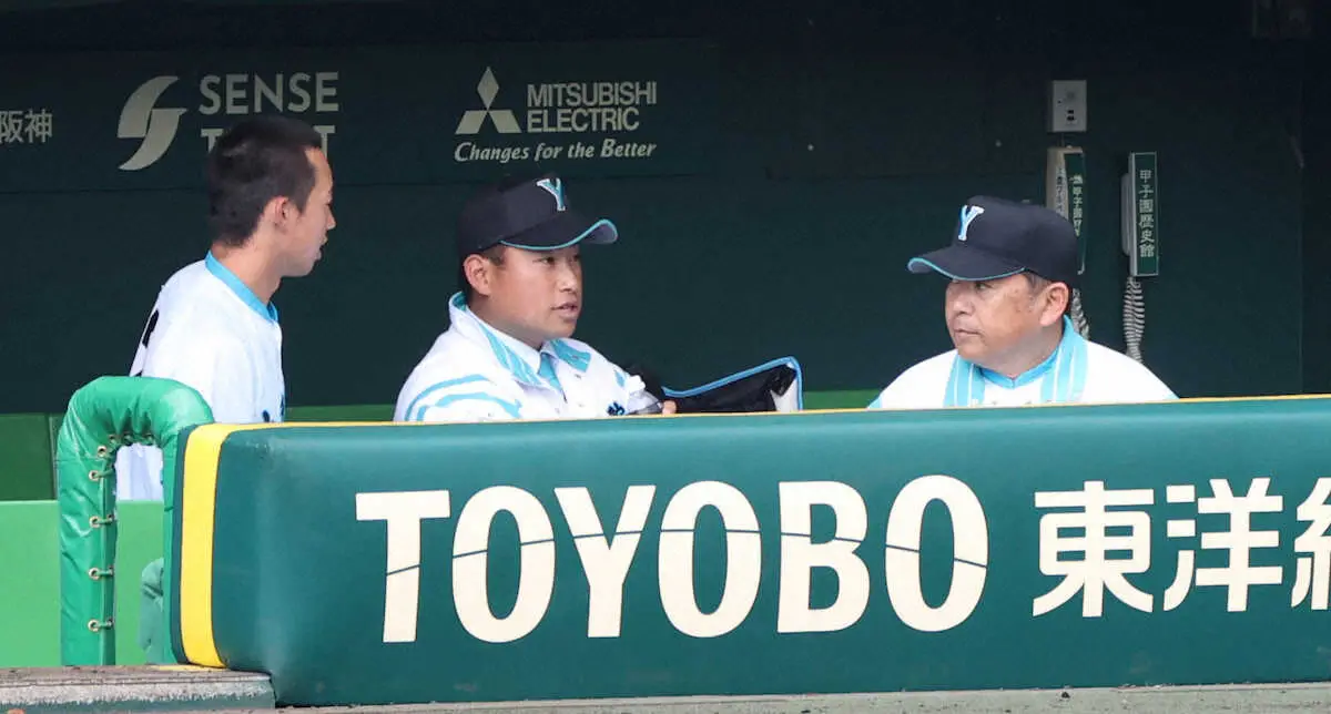 【画像・写真】【センバツ】山梨学院　鮮やか逆転勝利！史上4校目の連覇に向けて好発進、津島―桜田1失点リレー