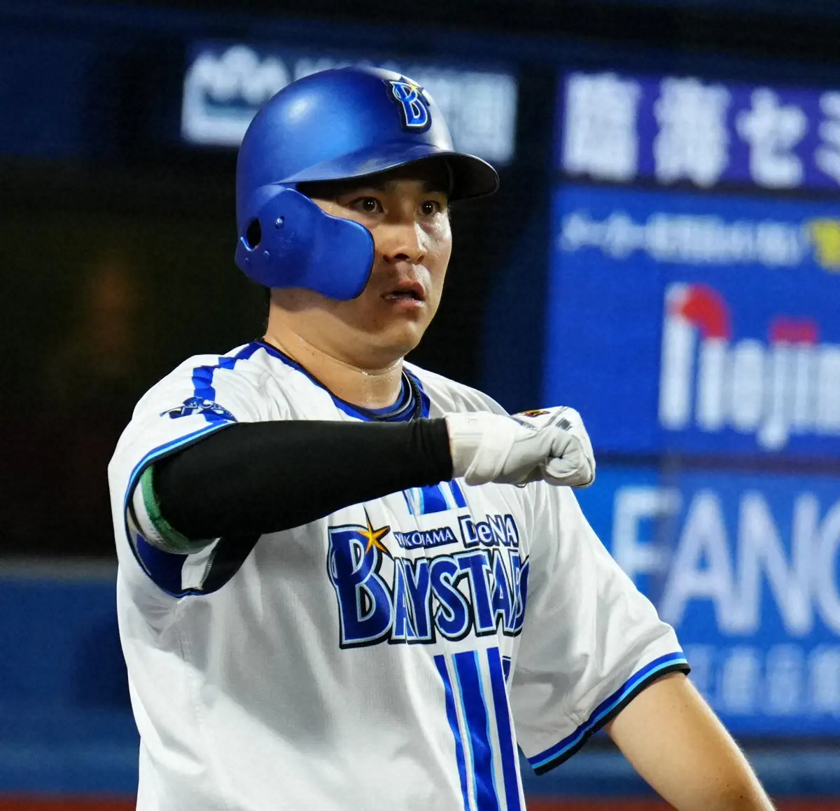 【画像・写真】【DeNAファン必読】“祝”佐野恵太デスターシャ2周年　秘密結社から世界へ、夢は広がった！