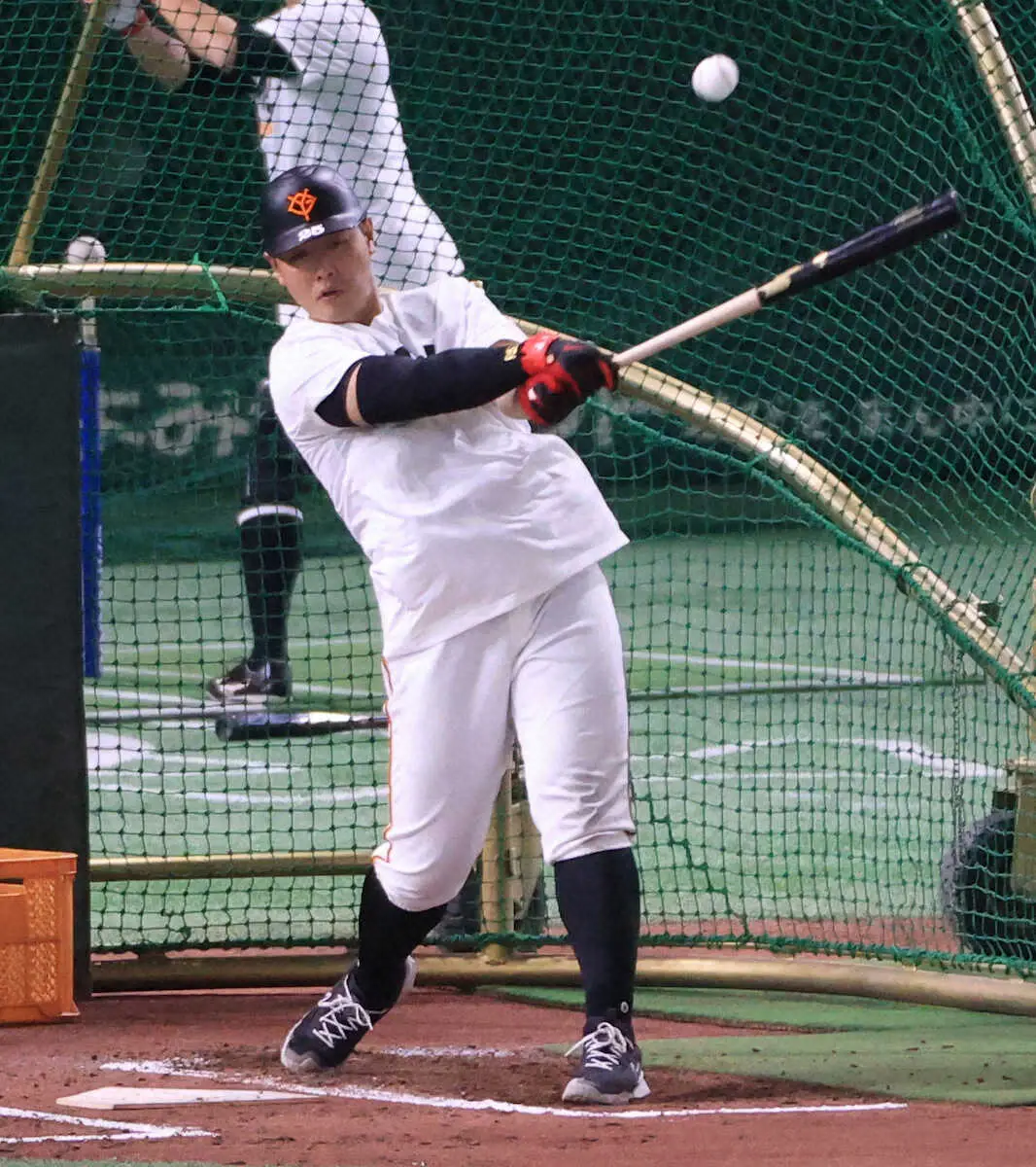 【画像・写真】巨人・岡本和　開幕戦も平常心　「やることは変わらないので普通にやりたい」