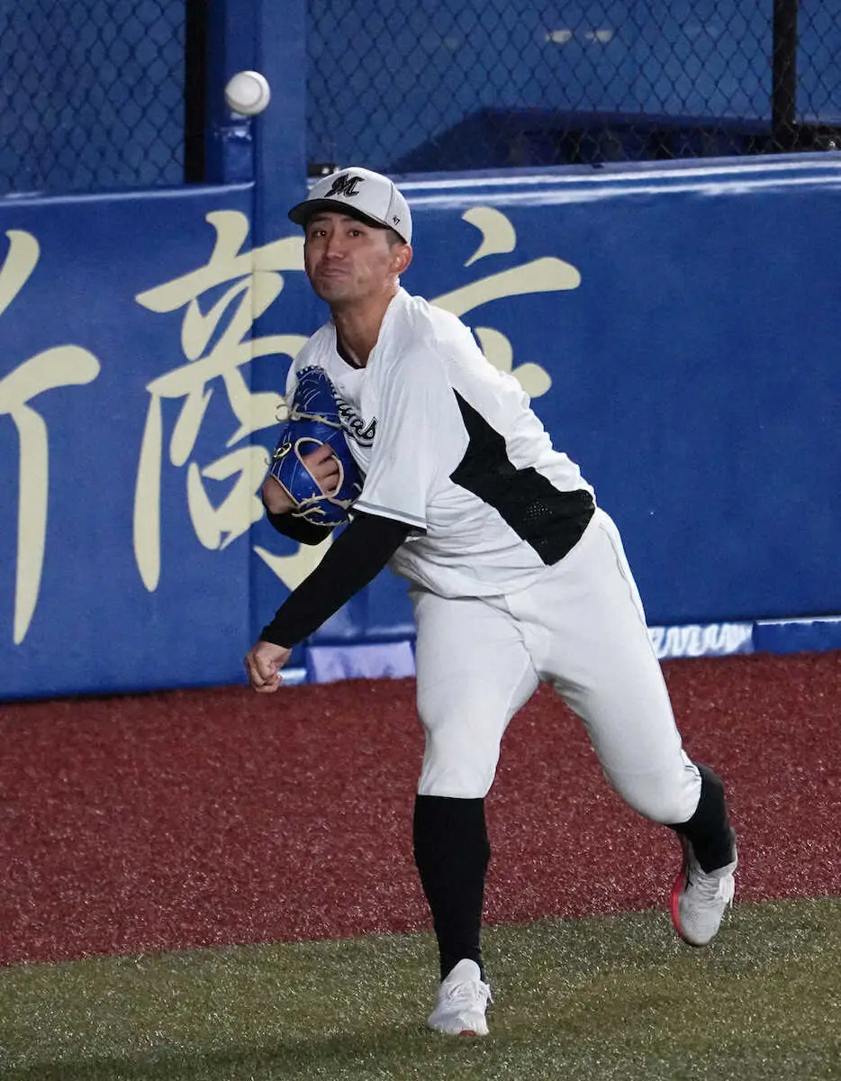【画像・写真】ロッテ・小島　2年連続の開幕投手へ「緊張」も5年ぶりホームでの開幕戦へ「自分に期待して頑張りたい」