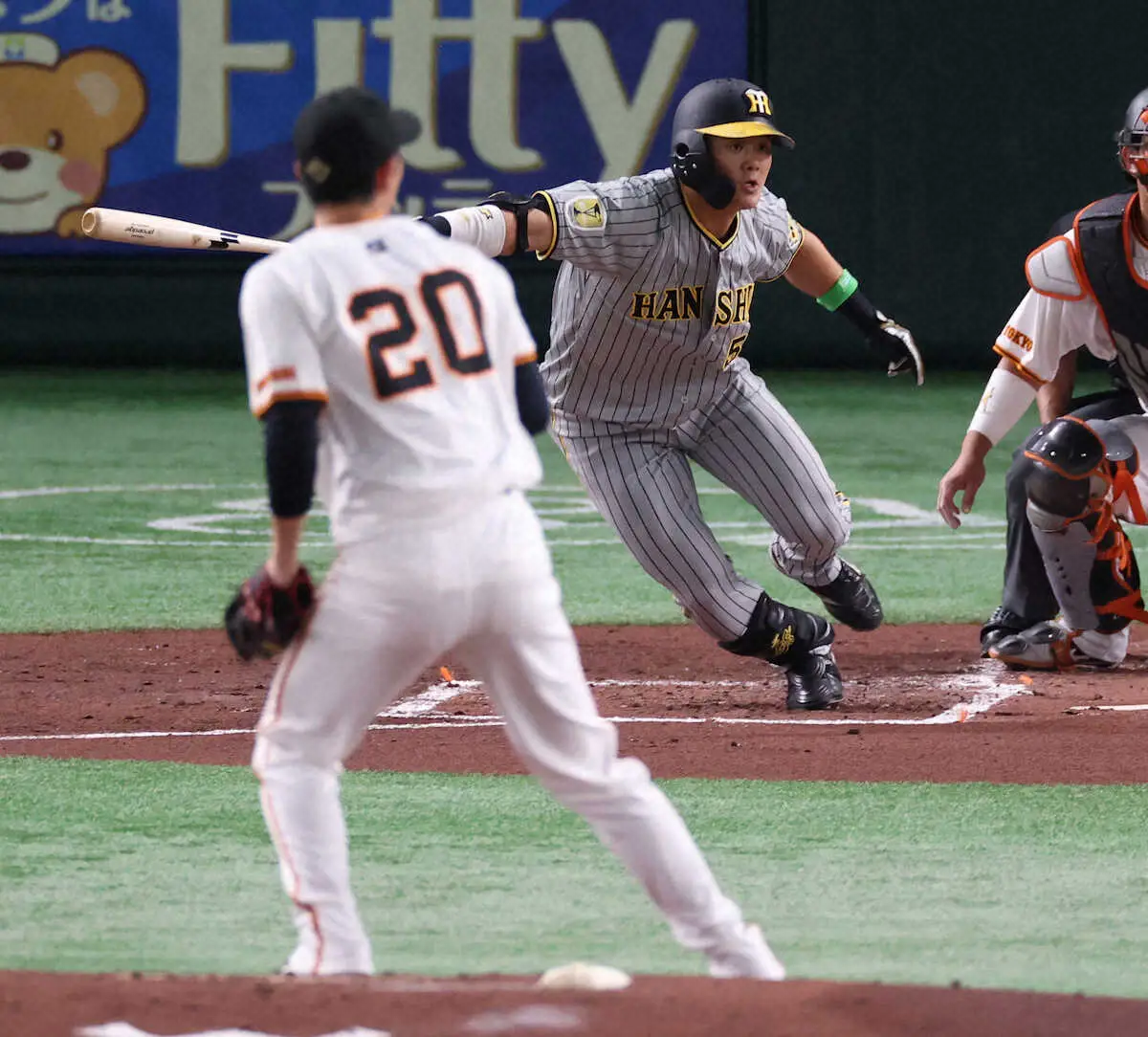 【画像・写真】阪神・前川、初ラツ開幕打！「結果出てよかった」球団では16年横田以来の高卒3年目開幕スタメンで輝く