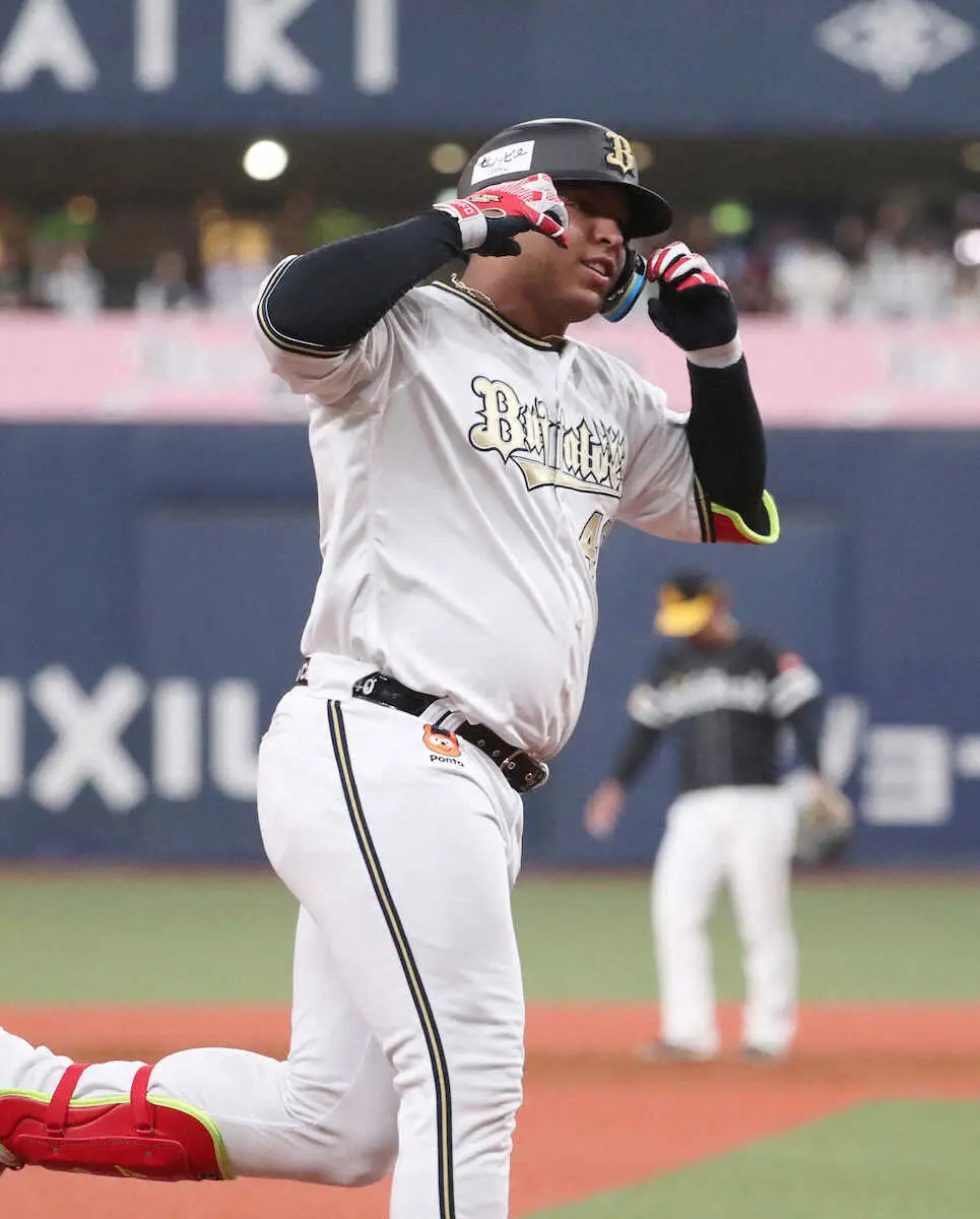 【画像・写真】オリックス4連覇へ向けて開幕2戦目で白星発進！継投で完封