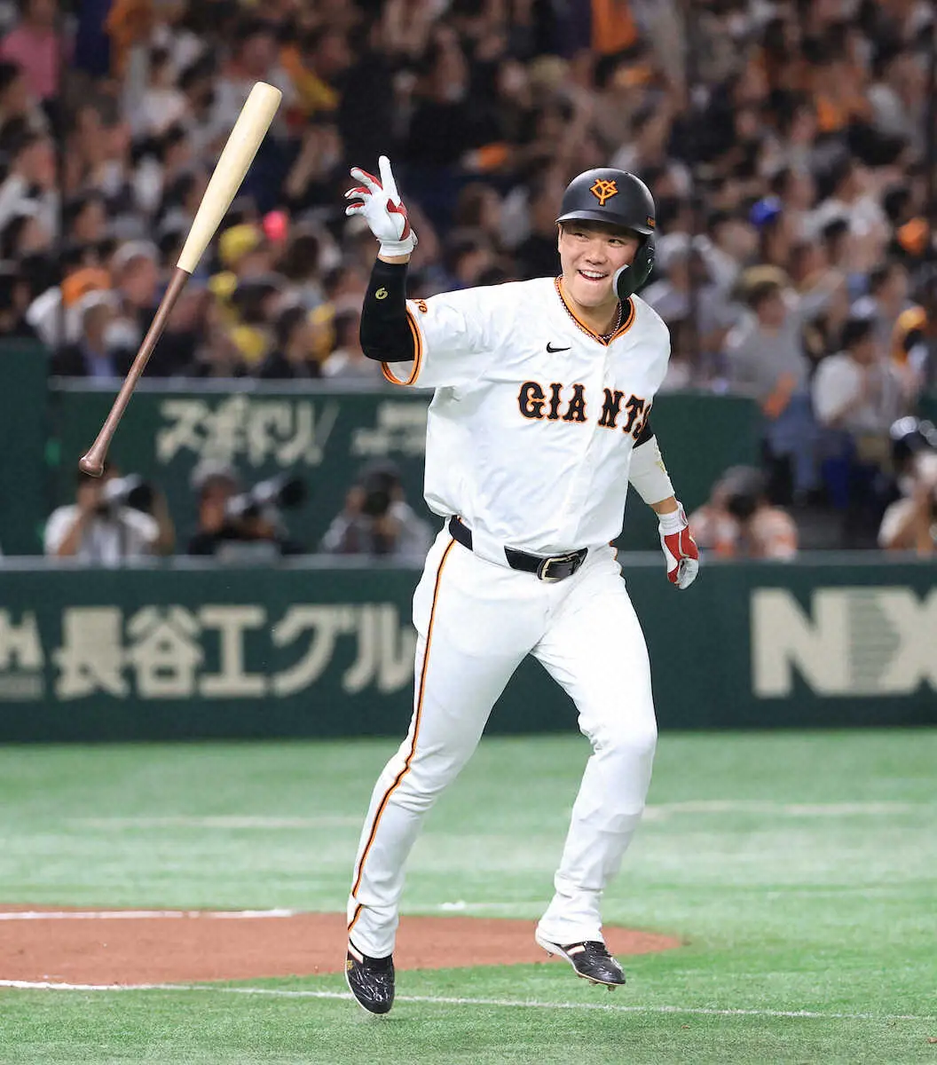 【画像・写真】いいぞ巨人！　岡本和＆坂本が開幕第2戦で1号競演　2者連続弾で大竹を降板に追い込む