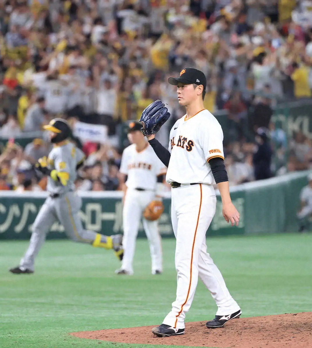 【画像・写真】巨人・中川が痛恨の3ラン被弾で敗戦投手に　防御率16.20　阿部監督は「打たれるときはある」とかばう