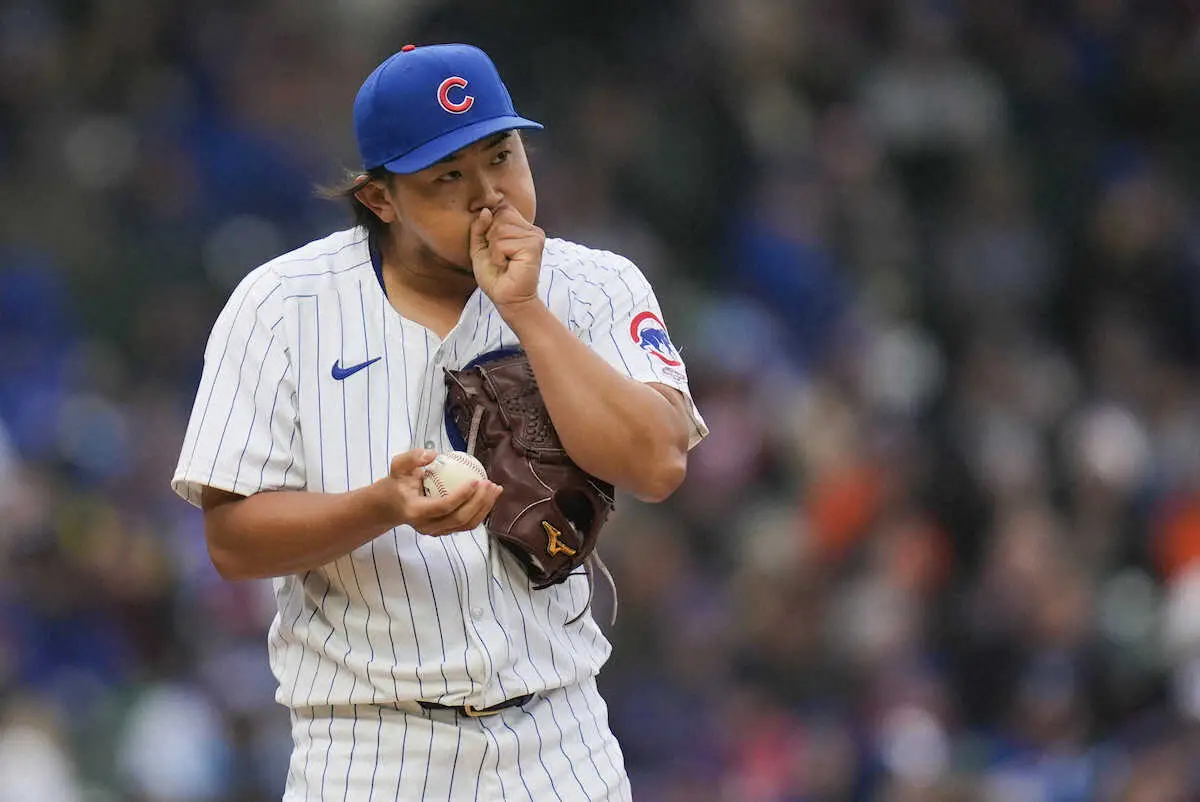 【画像・写真】本当に寒そう…気温8度の中、半袖で登板したカブス・今永（AP）