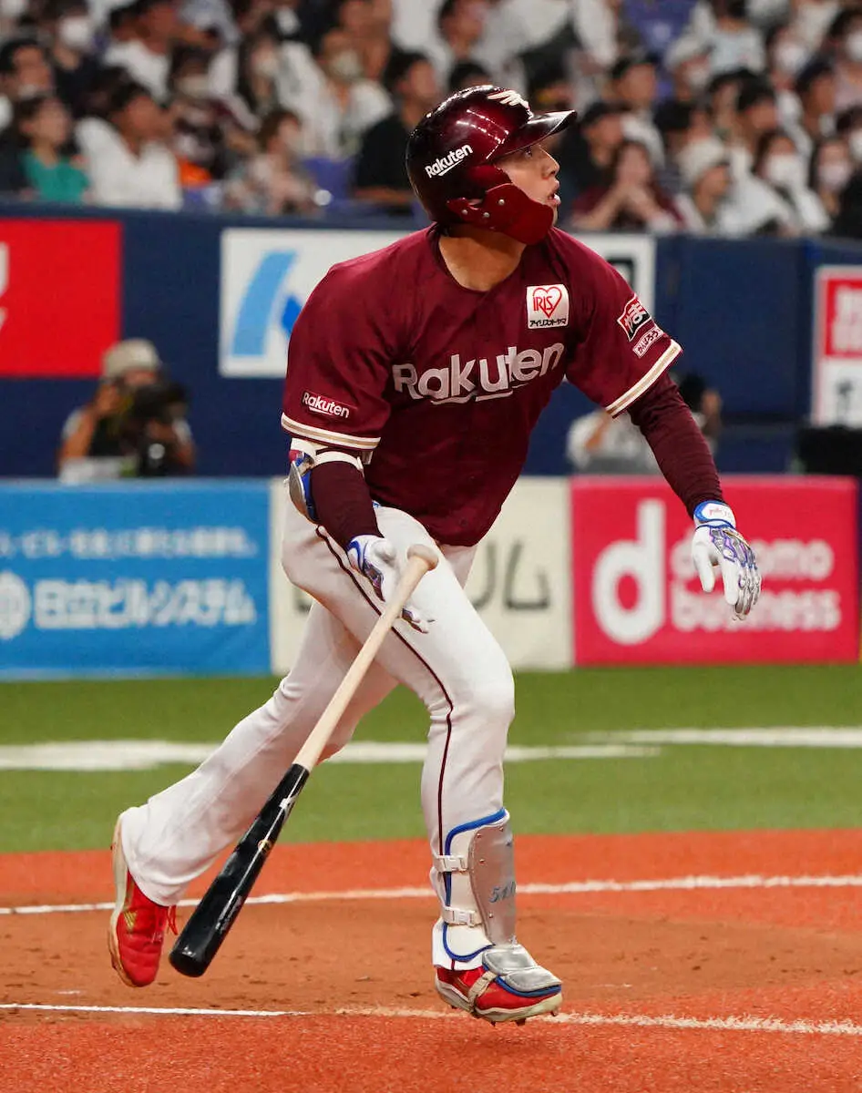 【画像・写真】楽天・小郷が7回一死で日本ハム北山のノーノーを阻止する右前打