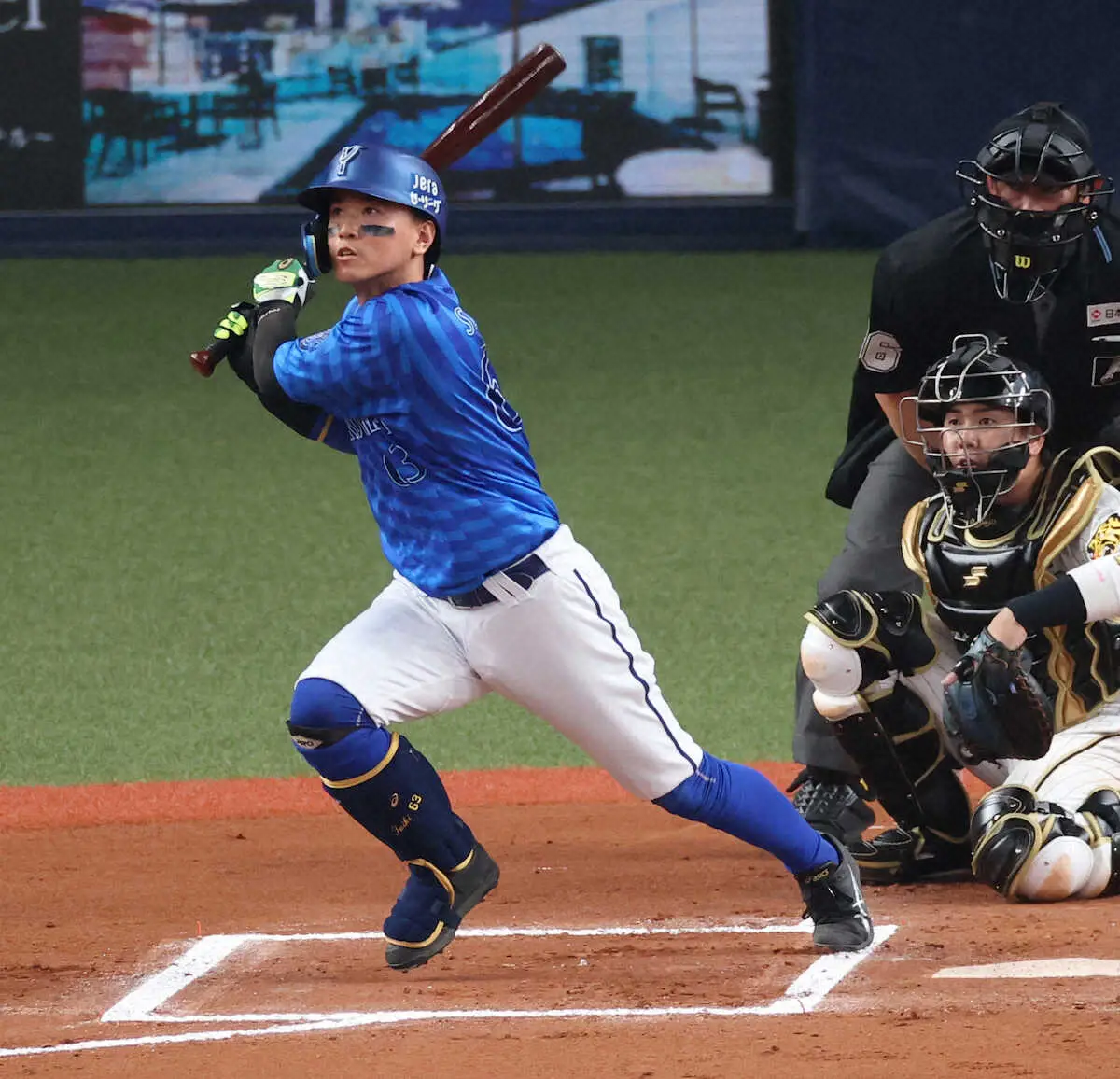 【画像・写真】DeNA・関根が止まらん！3試合連続の猛打賞で石井琢朗の球団記録に王手