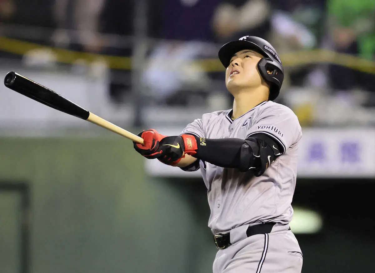 【画像・写真】巨人・岡本和真が今季2号！　チーム5戦ぶり一発でリード広げる　5回の逆転2点適時打に続いて3打点