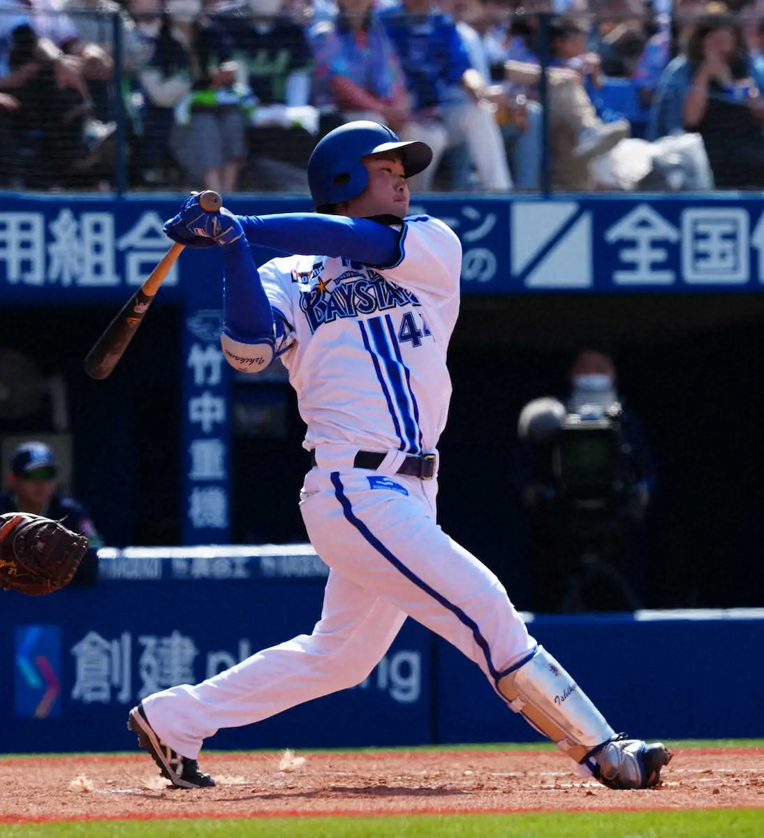 【画像・写真】DeNAドラ4・石上　敗戦の中でキラリ2安打1打点　2回に先制打「しっかり振りにいくと決めていた」