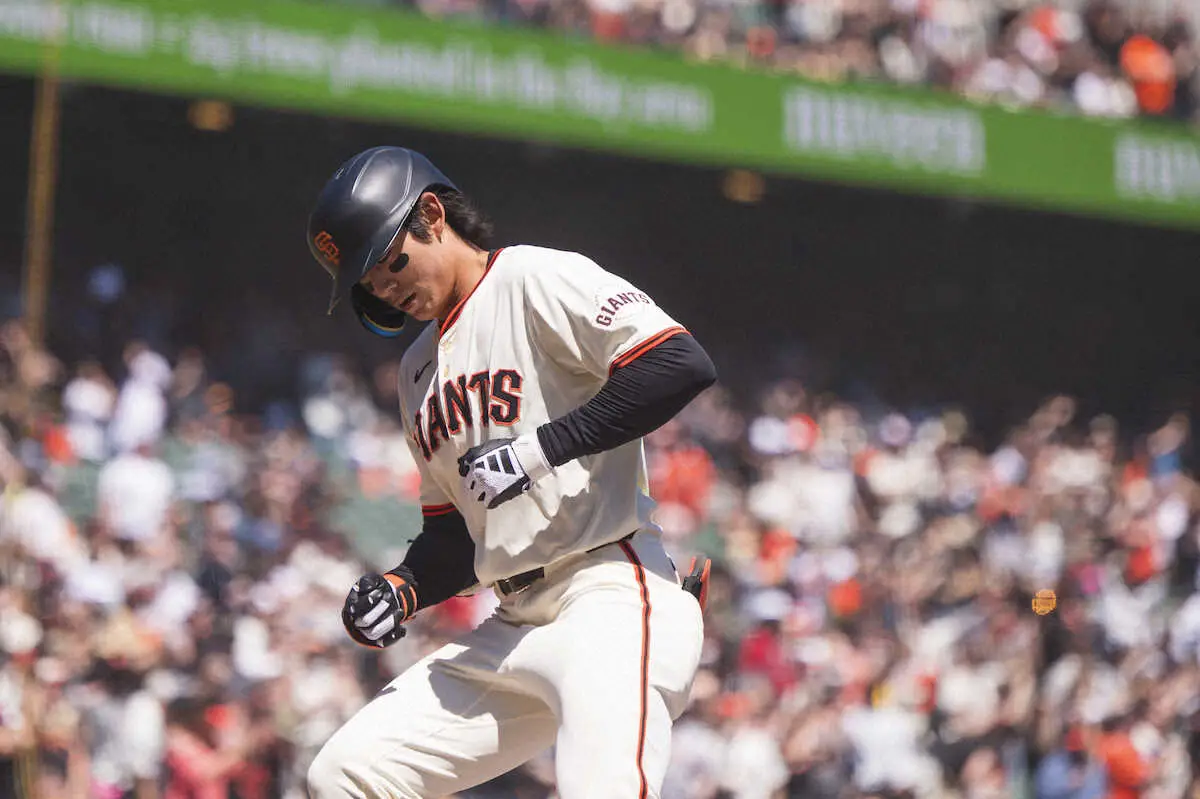 【画像・写真】ジャイアンツ・李政厚が先頭打者アーチで本拠初ホームラン　11試合連続安打は韓国選手最長記録