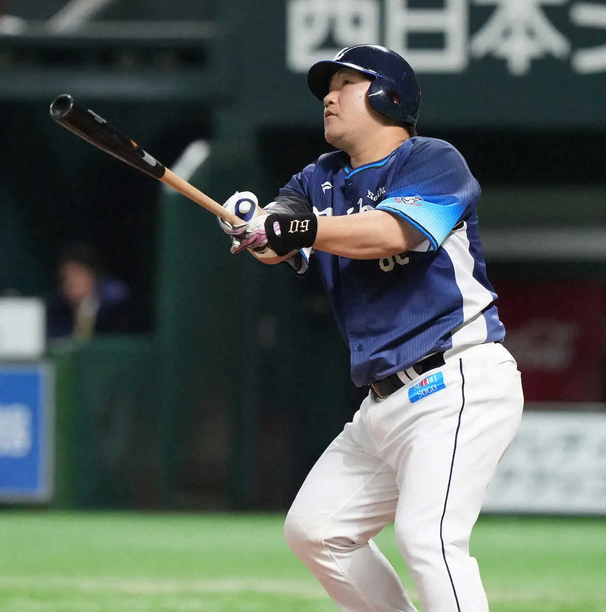 【画像・写真】西武おかわり　田淵に並んだ歴代11位タイ通算474本塁打「素直にうれしいし、早く抜けるように」