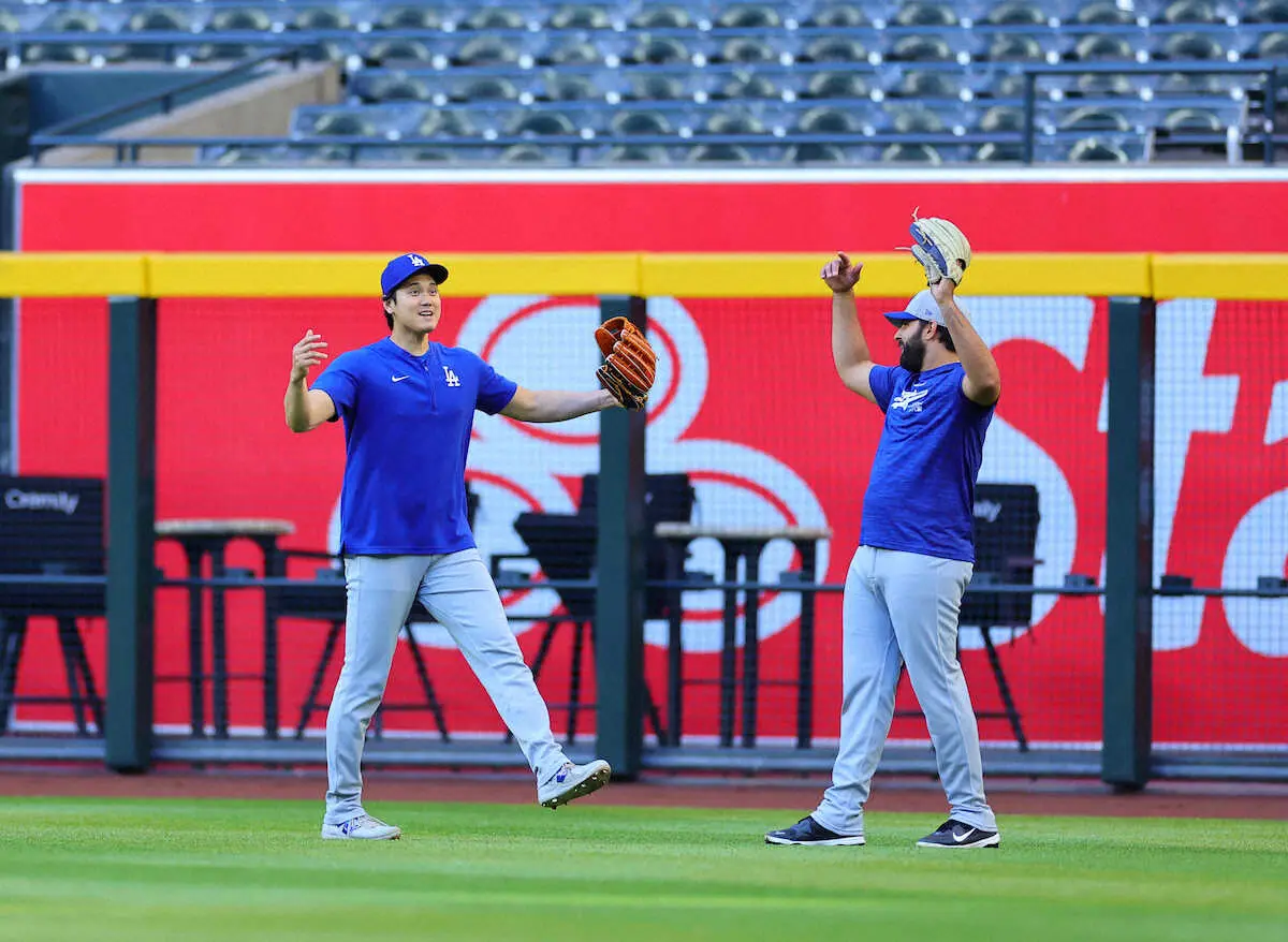 【画像・写真】大谷翔平が右肘手術後初めて公の場で壁当て　Dバックス戦は「2番・DH」で先発出場　8号に期待