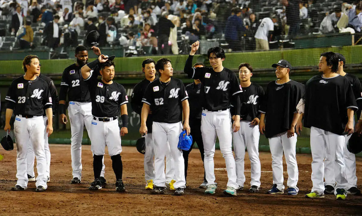 【画像・写真】今季3勝目でまたまた“朗希ヒロイン劇場”　宮城を称え「素晴らしい声援でした」とロッテファンにニッコリ