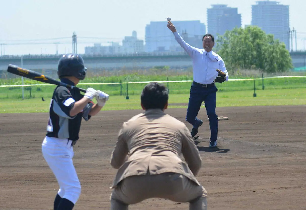 【画像・写真】巨人・多摩川ボーイズが初陣勝利　片岡監督「期待以上の動きをしてくれた」