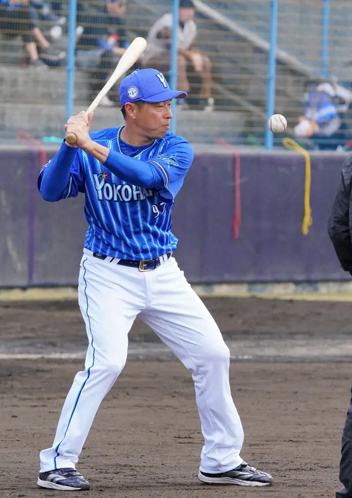 【画像・写真】DeNA・田中浩康コーチ