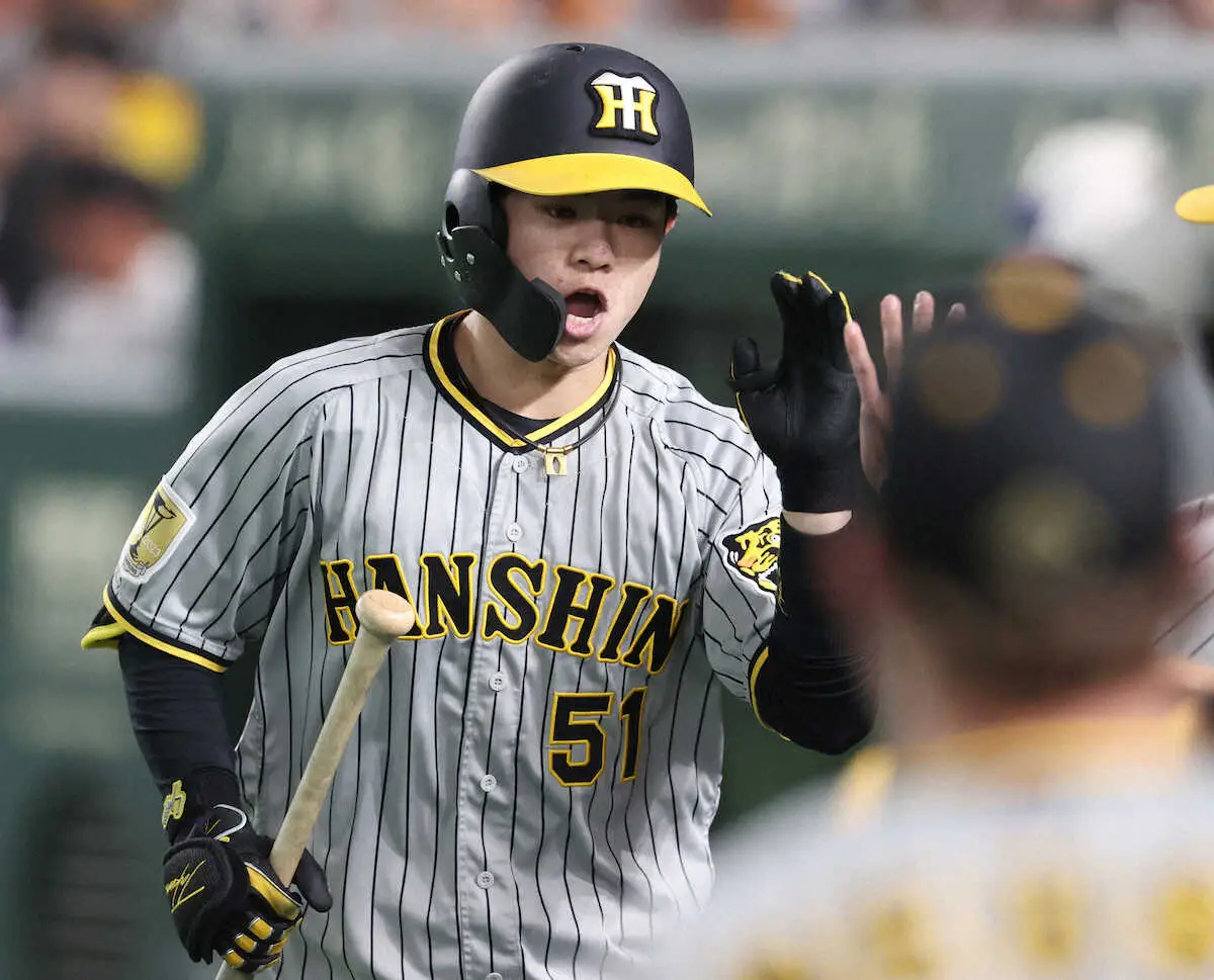 【画像・写真】阪神・中野　4年目の“大台弾”通算10本目!!「最近はそういう打球を打てていたので、良かった」