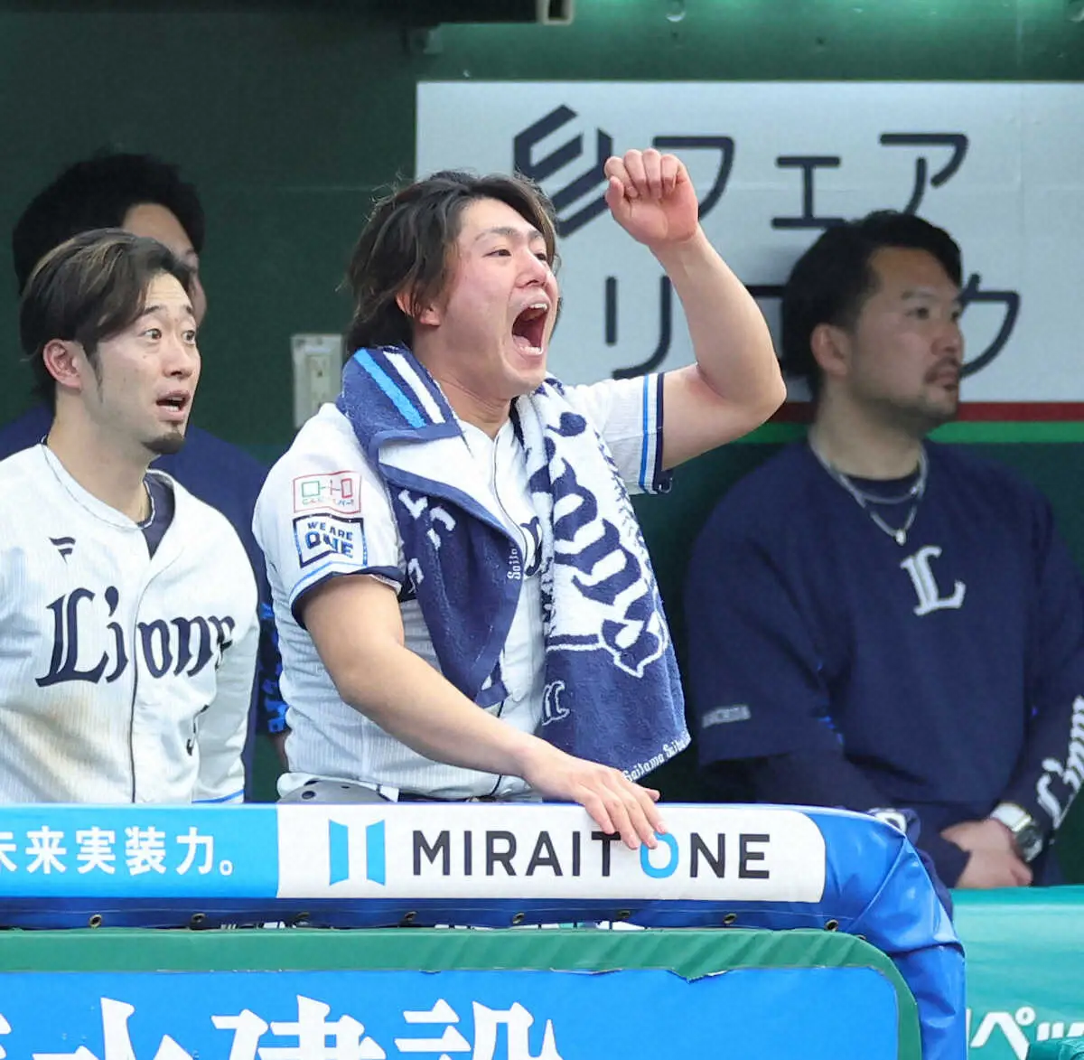 【画像・写真】西武・今井　7回3失点の粘りがサヨナラ勝利を呼び込んだ！松井監督「粘り強く投げてくれた」