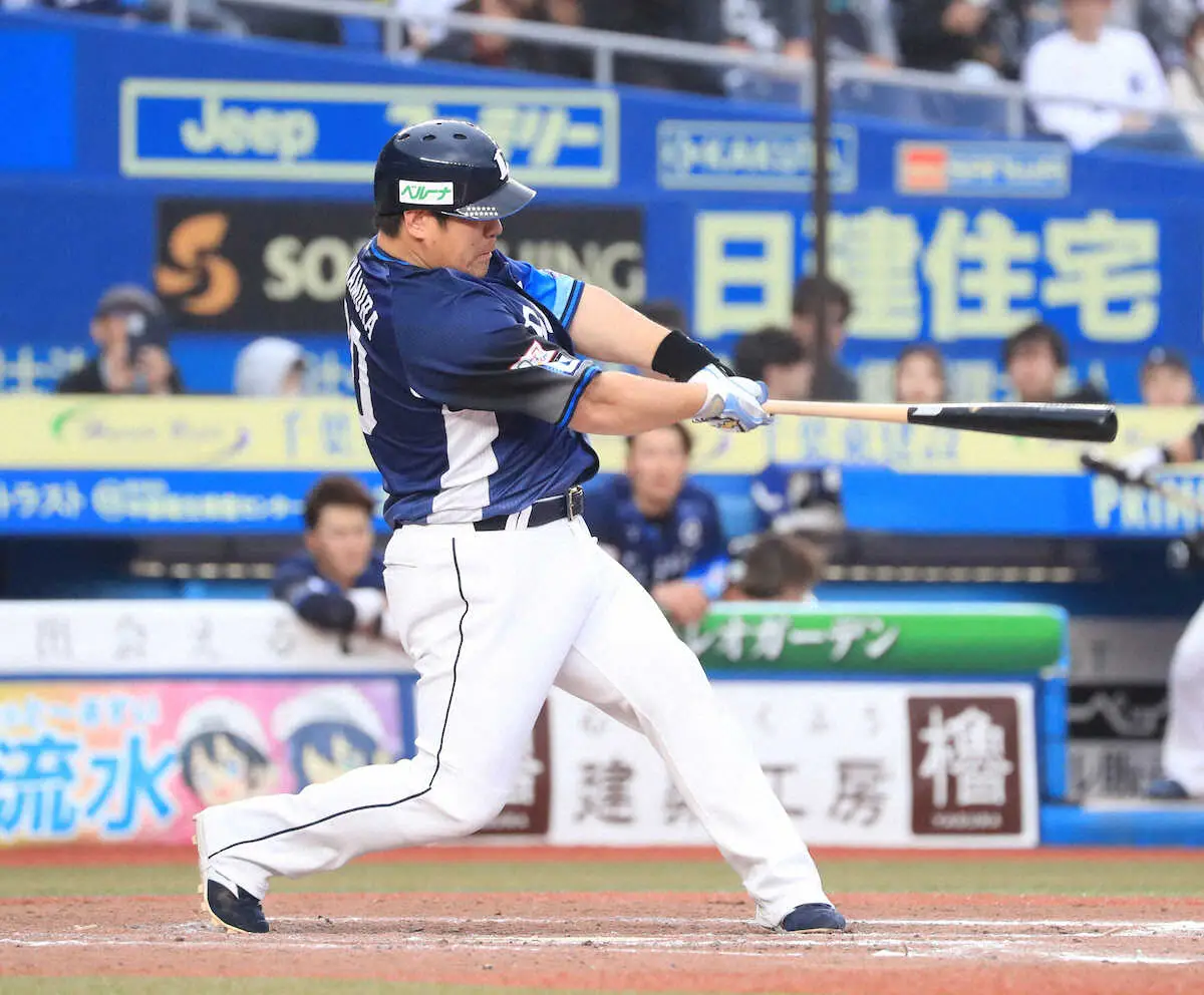 【画像・写真】西武おかわり　通算350二塁打！40歳8カ月、谷繁に並ぶ6位タイの年長記録