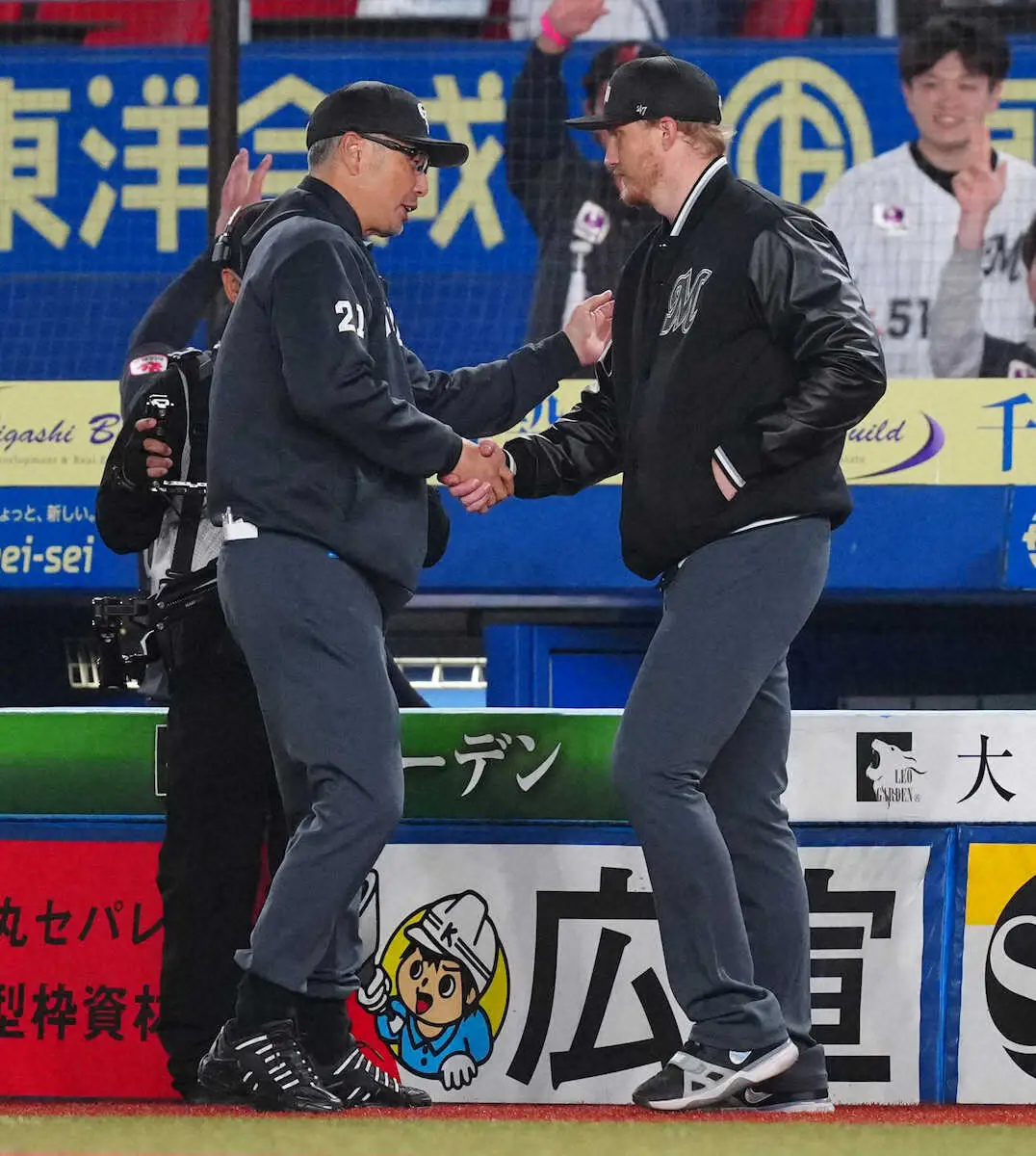 【画像・写真】ロッテ“マリンの風”を味方に4連勝で貯金1、初の開幕から西武戦6連勝、ソトがラッキー2点三塁打