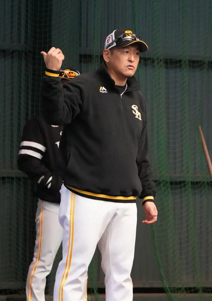 【画像・写真】ソフトバンク・倉野信次コーチ