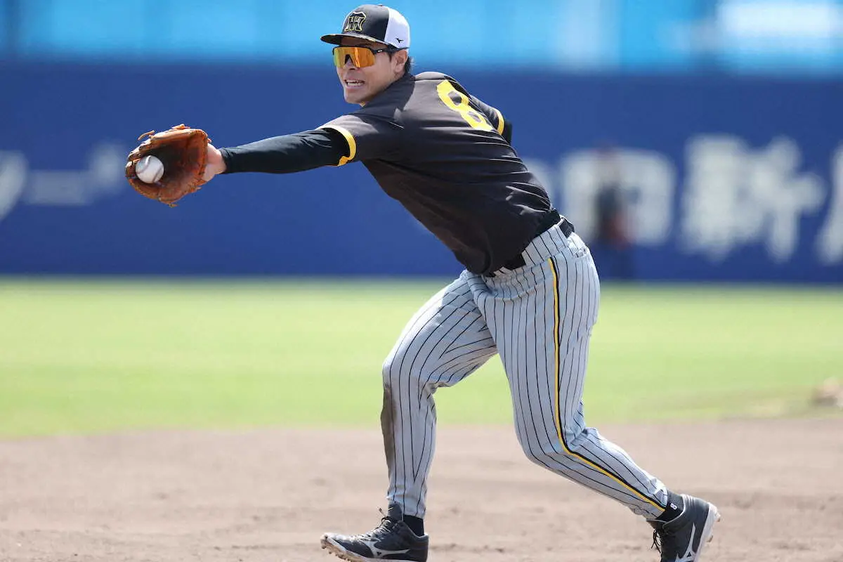 【画像・写真】阪神2軍は「4番・三塁」で佐藤輝がスタメン　ナゴヤ球場で中日戦