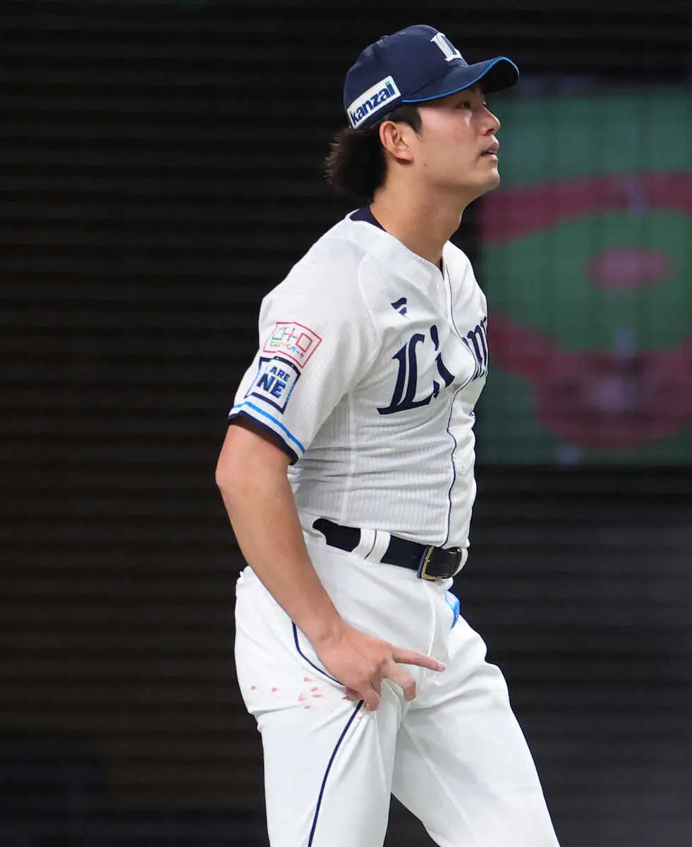 【画像・写真】西武・今井が5回5失点で降板…右手指の出血影響して今季初めて7回届かず