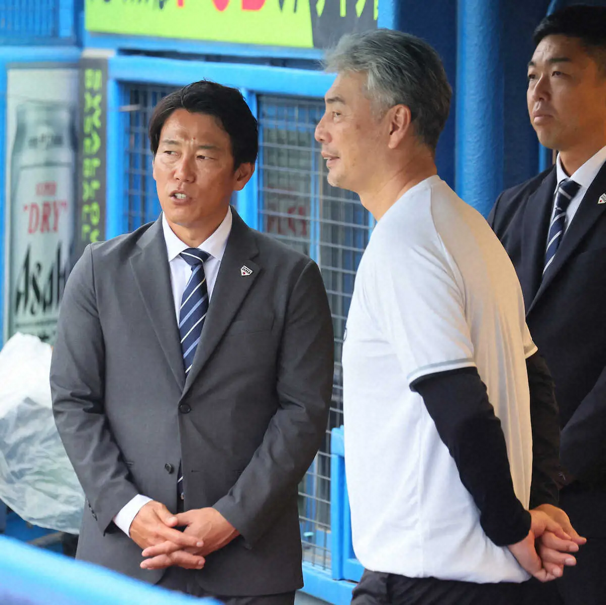 【画像・写真】侍・井端監督　「国際試合の経験豊富」ヤクルト・村上に主軸期待　ロッテ戦視察　