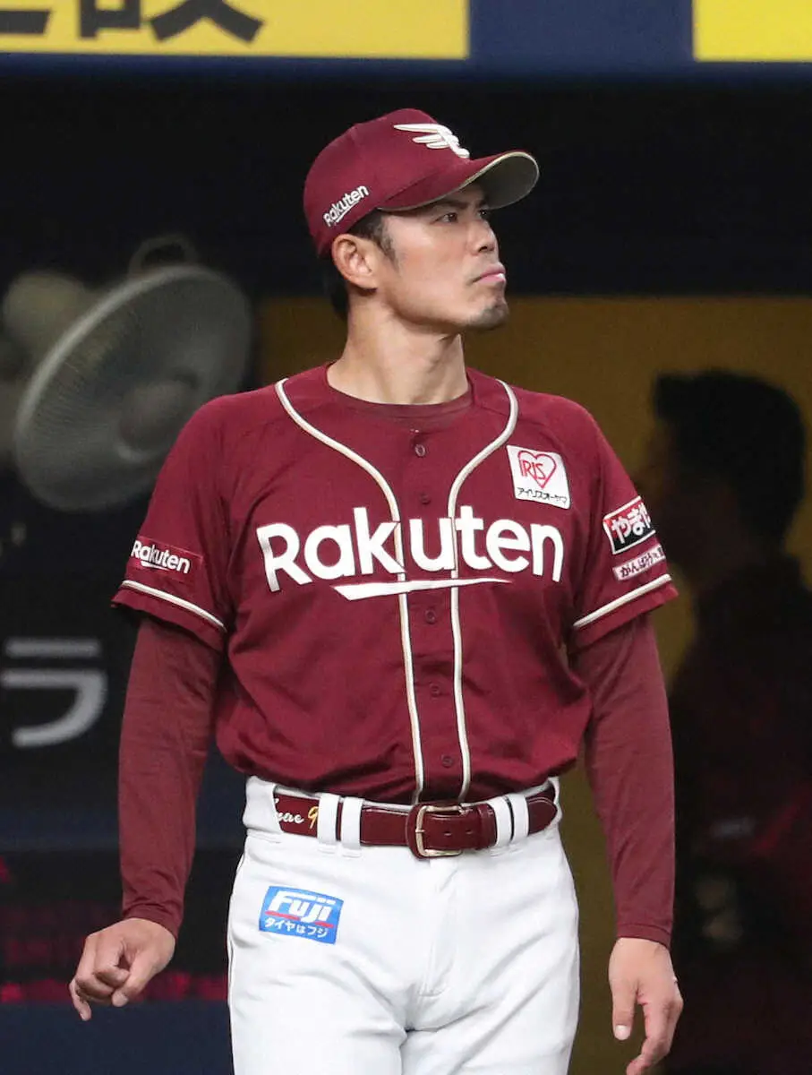 【画像・写真】【隠しマイク】楽天・今江監督　打席に立つ投手に期待するのは「最低限で言ったら…」