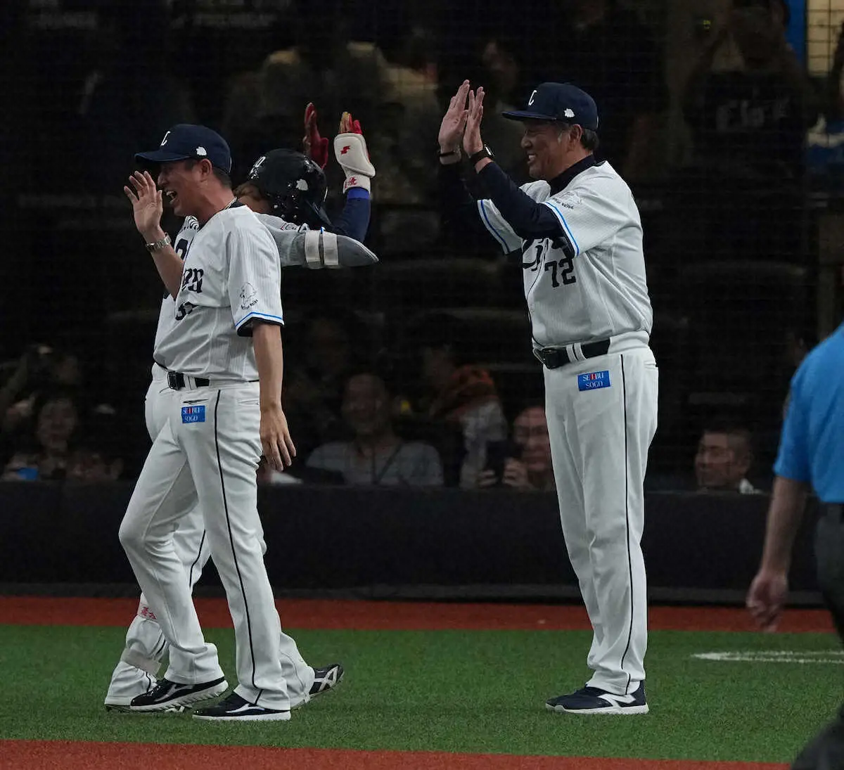 【画像・写真】西武　元山飛優が巨人討ちサヨナラ打！8回には代打で移籍1号ソロ　渡辺監督代行がベルーナD劇的“1勝”