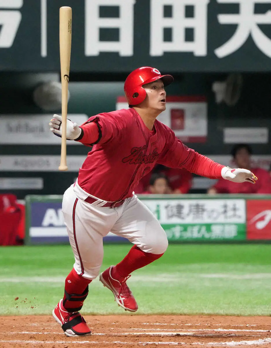 【画像・写真】広島・田中が意地の一発　“不敗神話”ストップも…　新井監督「技術と経験が詰まった凄いホームラン」