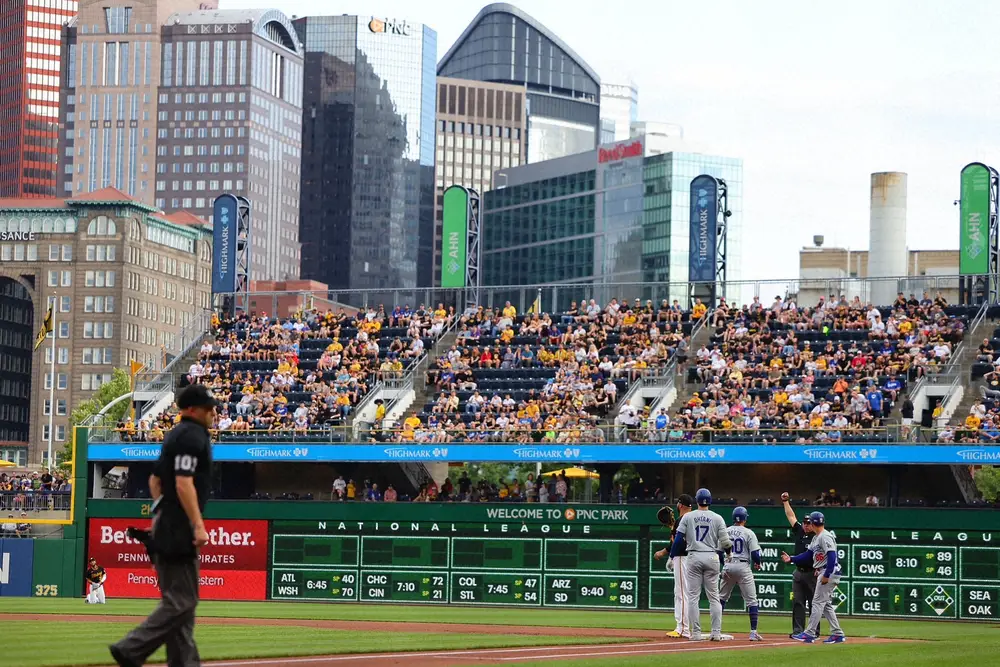 【画像・写真】大谷翔平　第1打席はチャレンジの末、安打もぎ取り好機拡大　フリーマンの先制3ラン呼び込む