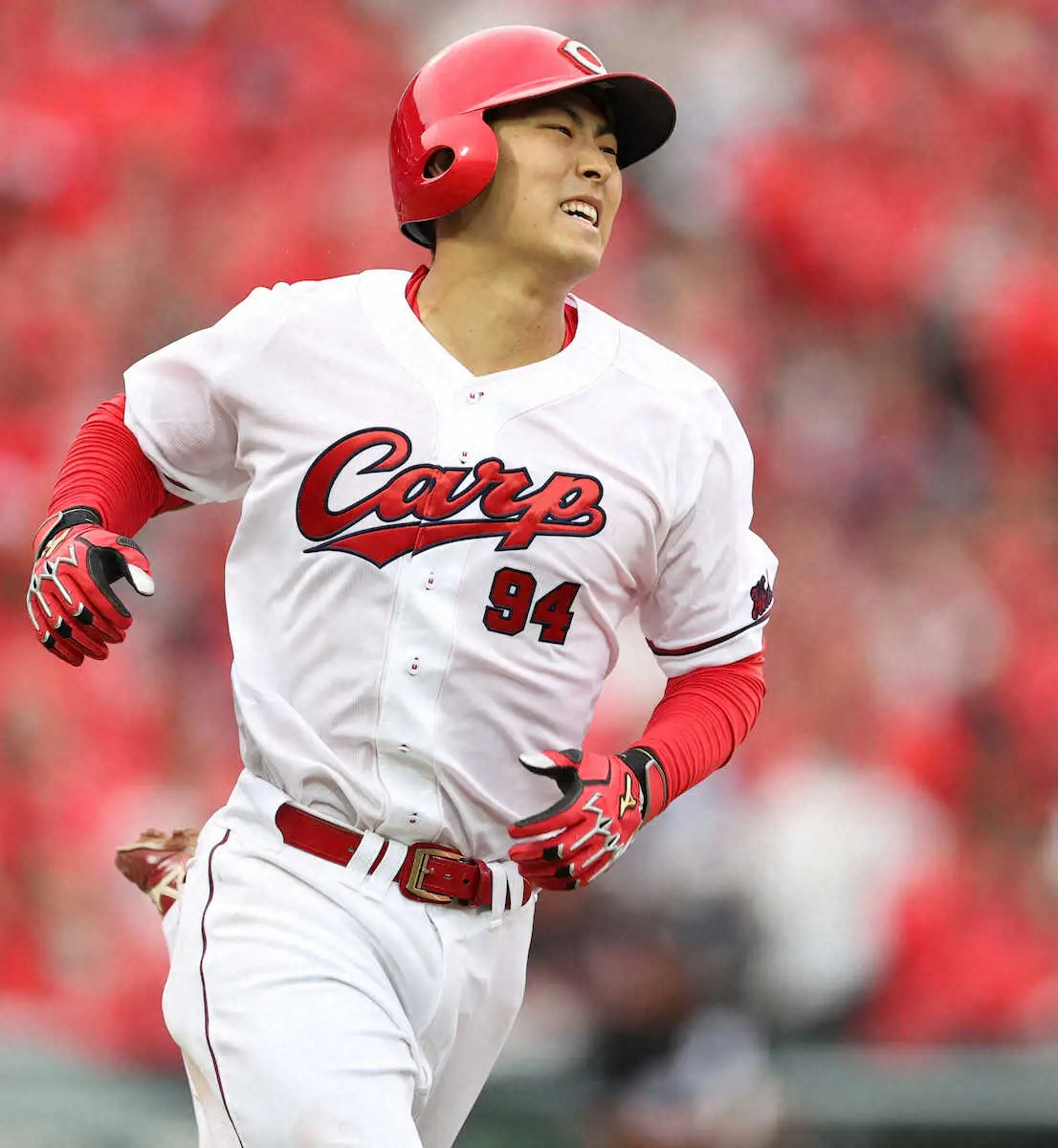 【画像・写真】7日に支配下登録された広島・佐藤が背番「94」で1軍デビュー　3打数無安打「しっかり練習したい」