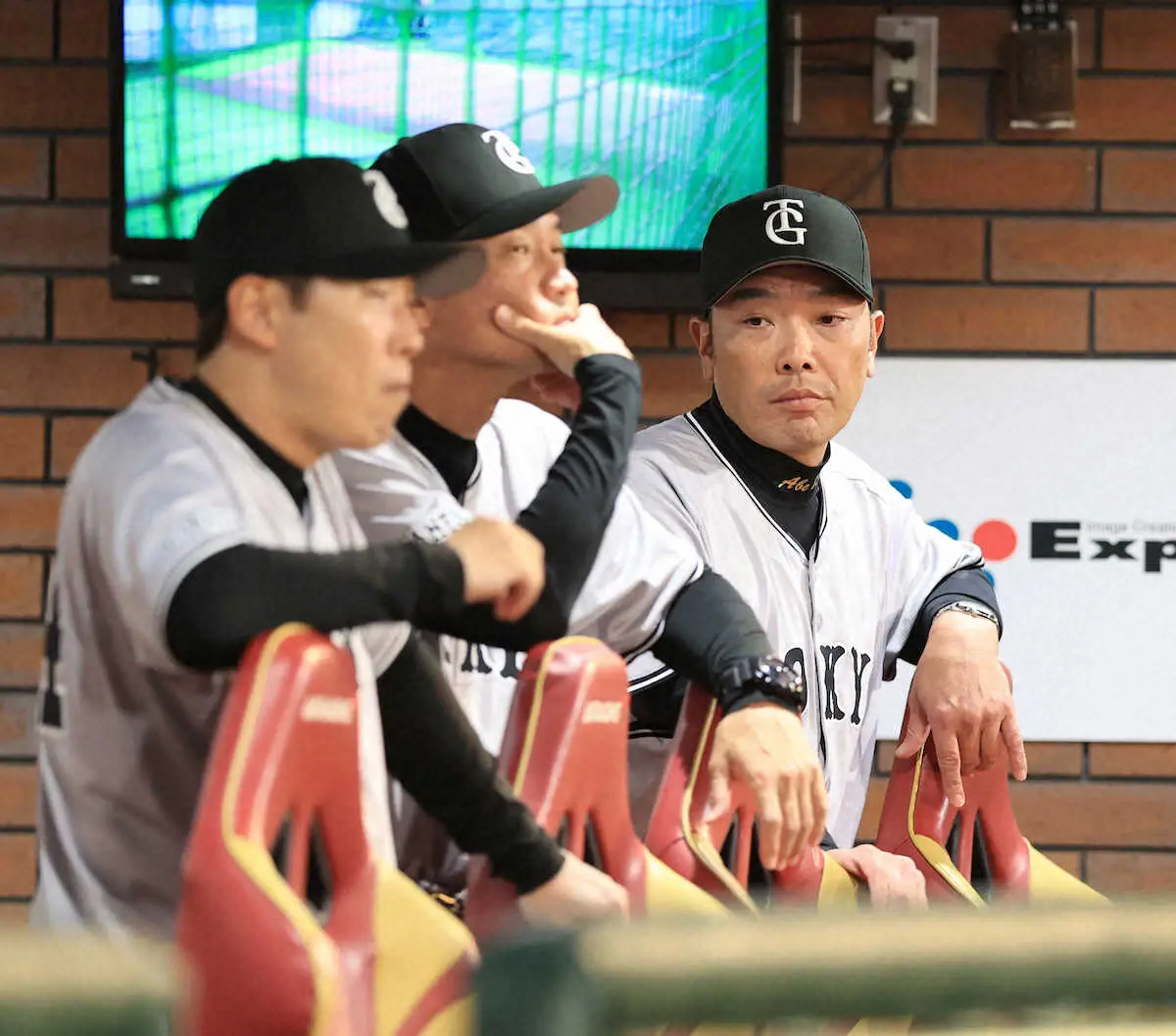 【画像・写真】巨人・阿部監督「やるかやられるか」　3連続四球からの逆転サヨナラ負けに「だな。それだけだ」